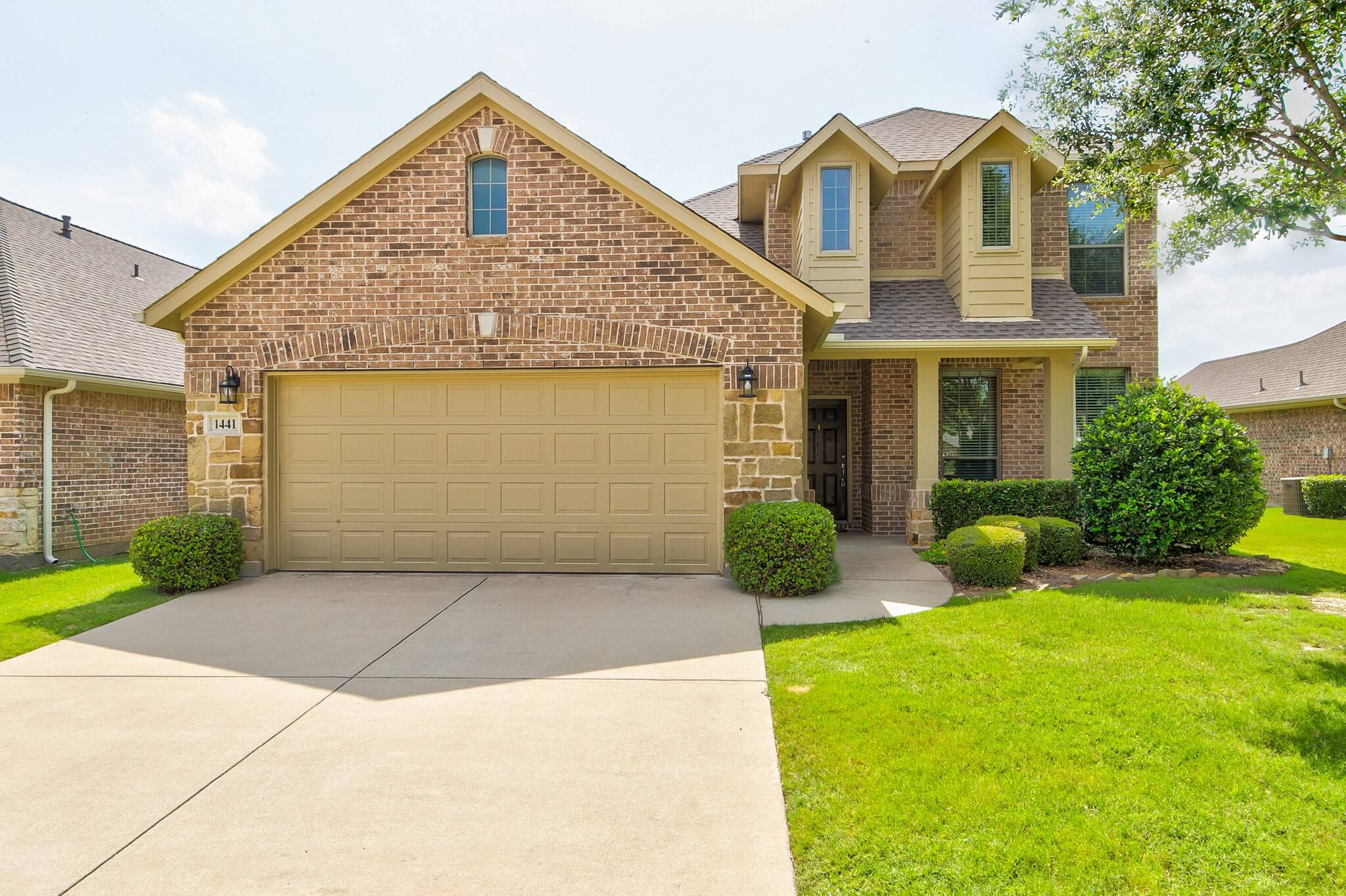 Lantana, TX 76226,1441 Meadows AVE