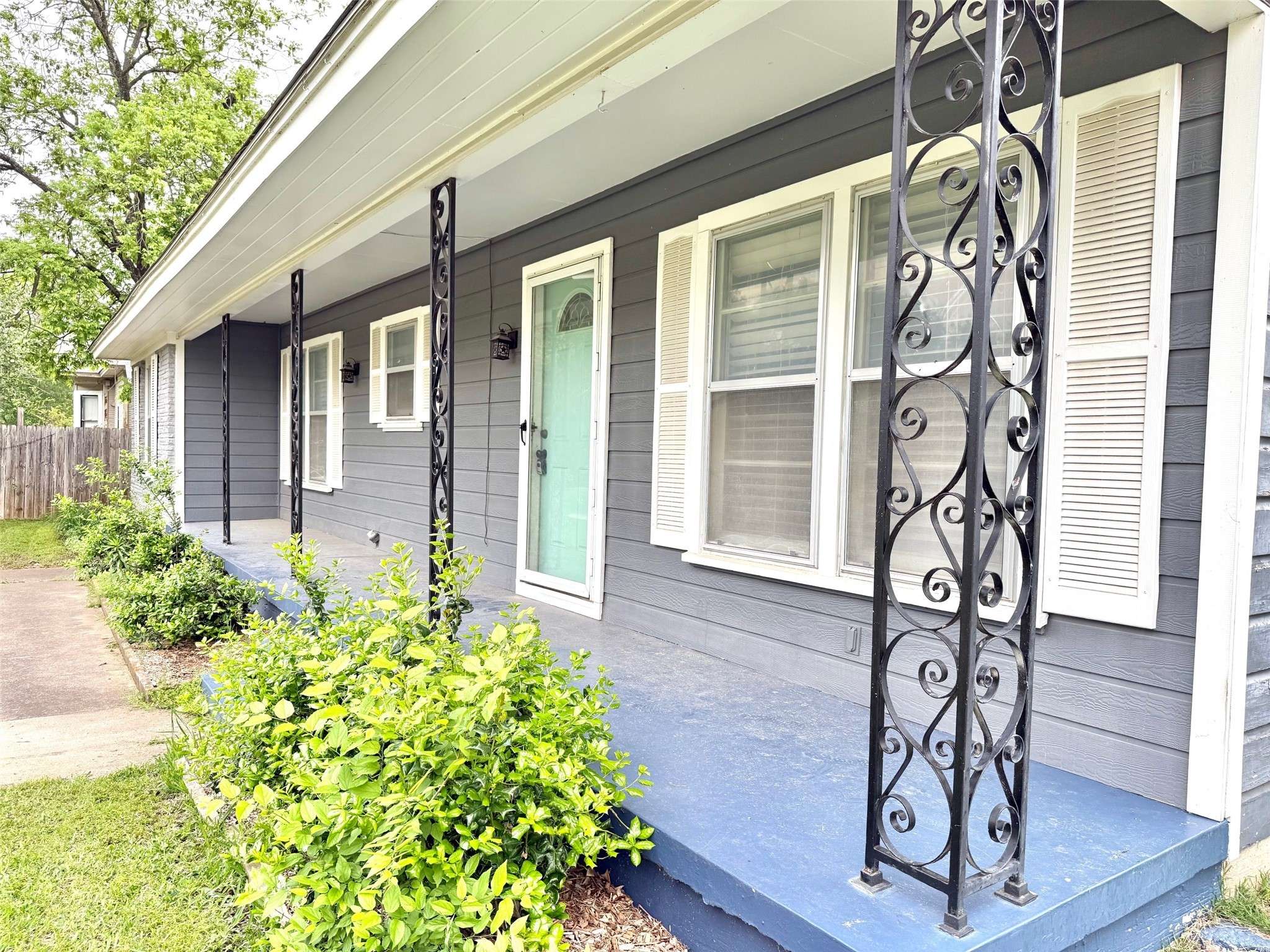 Cleburne, TX 76033,407 W Westhill DR
