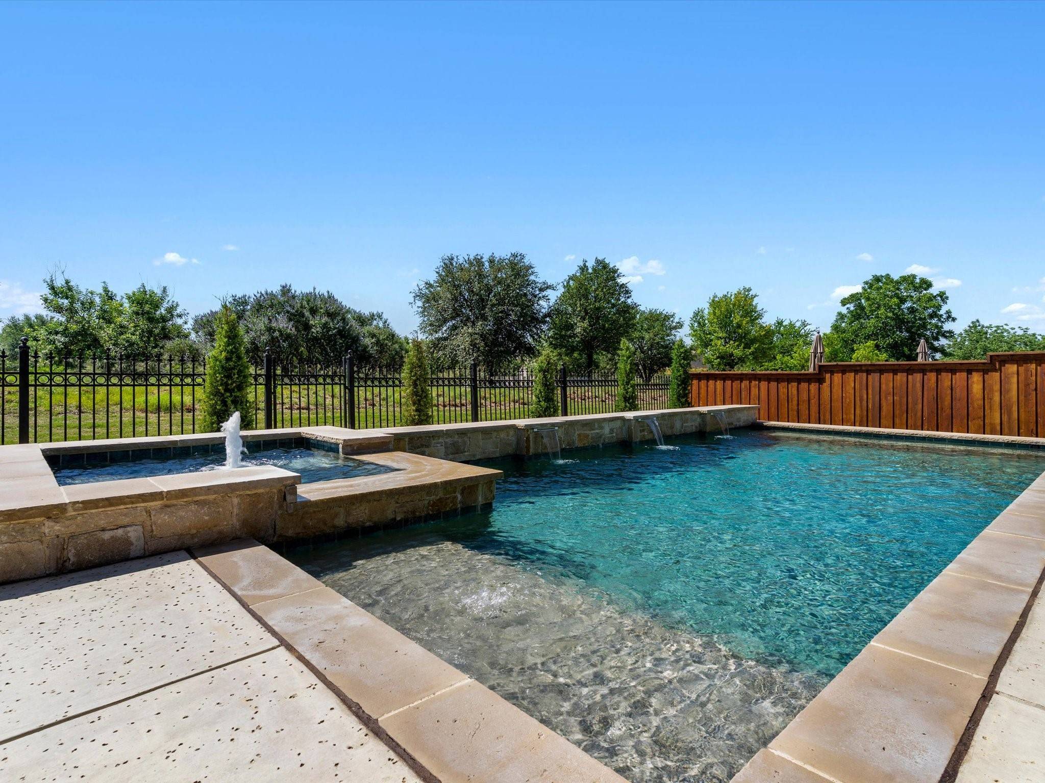 The Colony, TX 75056,2908 Ballater CT