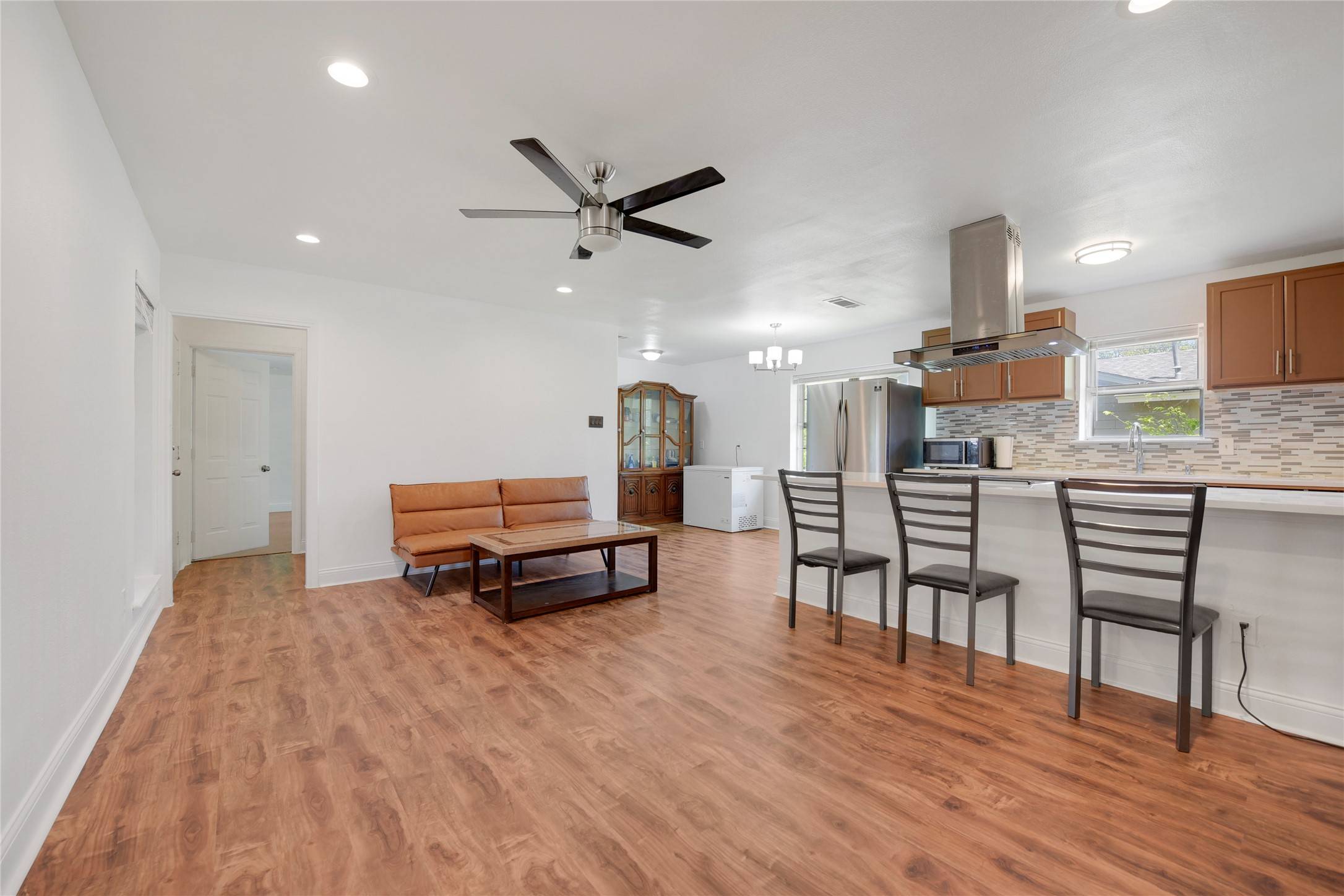 Garland, TX 75042,4005 Cornell DR
