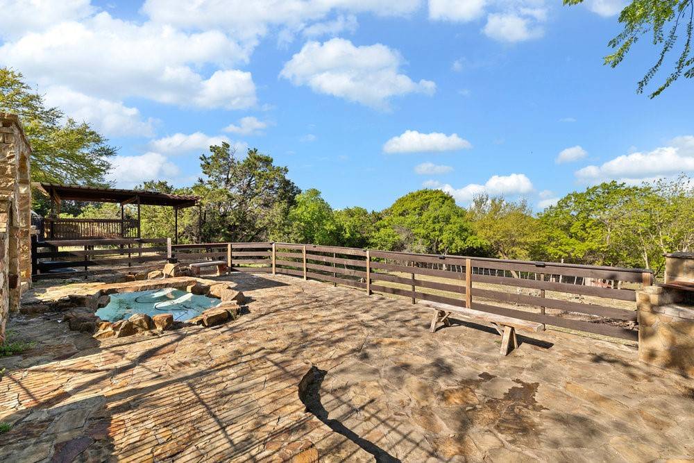 Azle, TX 76020,1404 Robyn RD