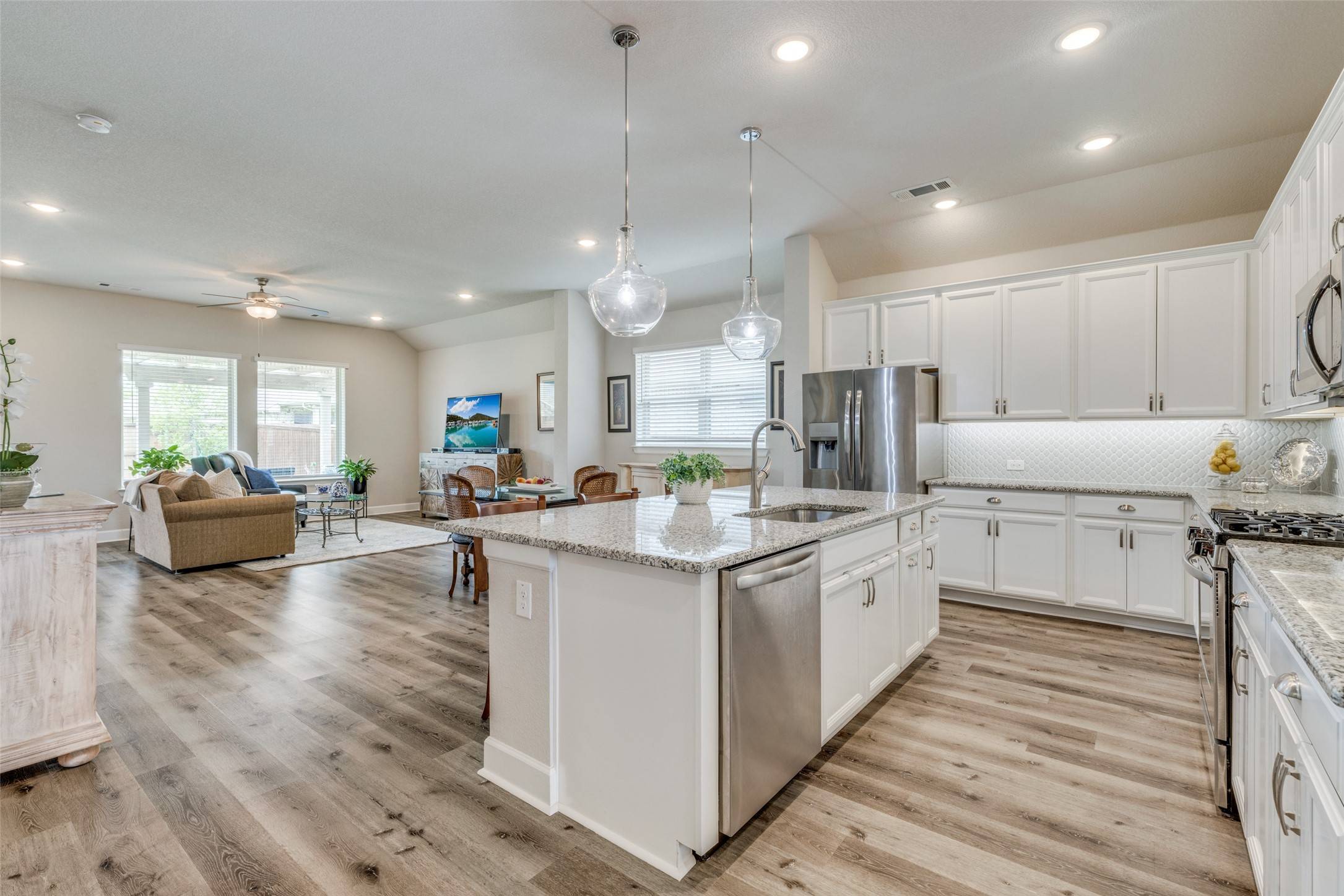 Aubrey, TX 76227,3909 Sunflower DR