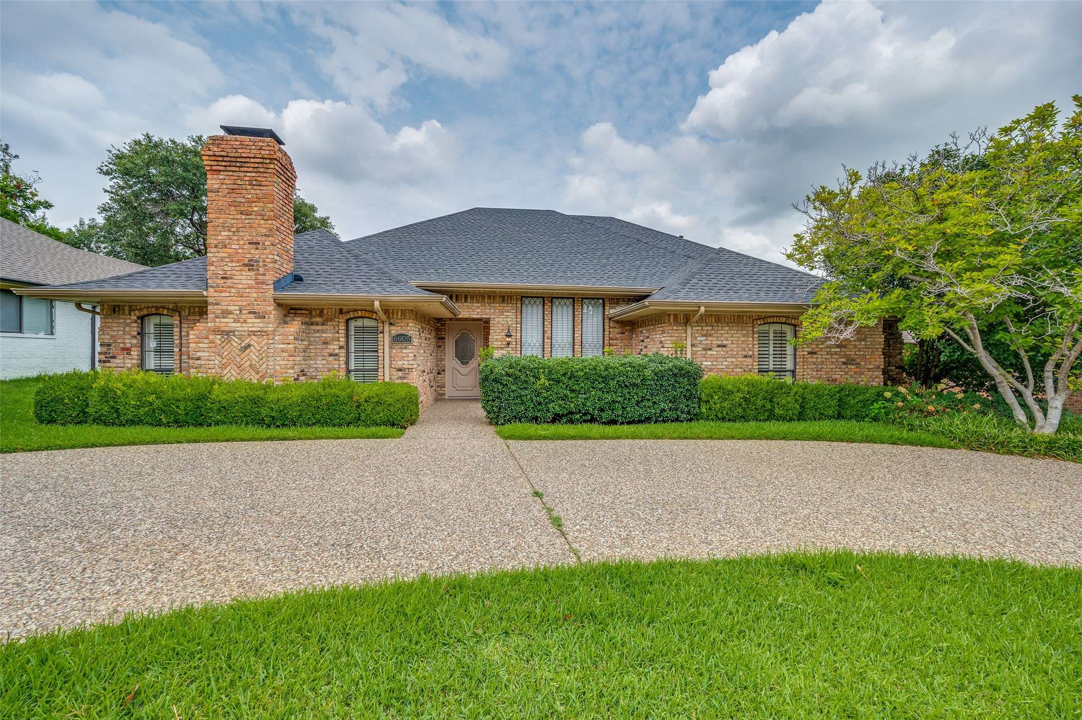 Dallas, TX 75225,6905 Chevy Chase