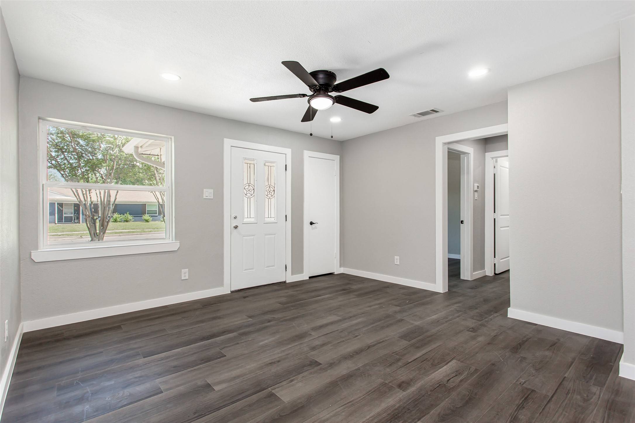 Mesquite, TX 75150,4227 Harvey DR