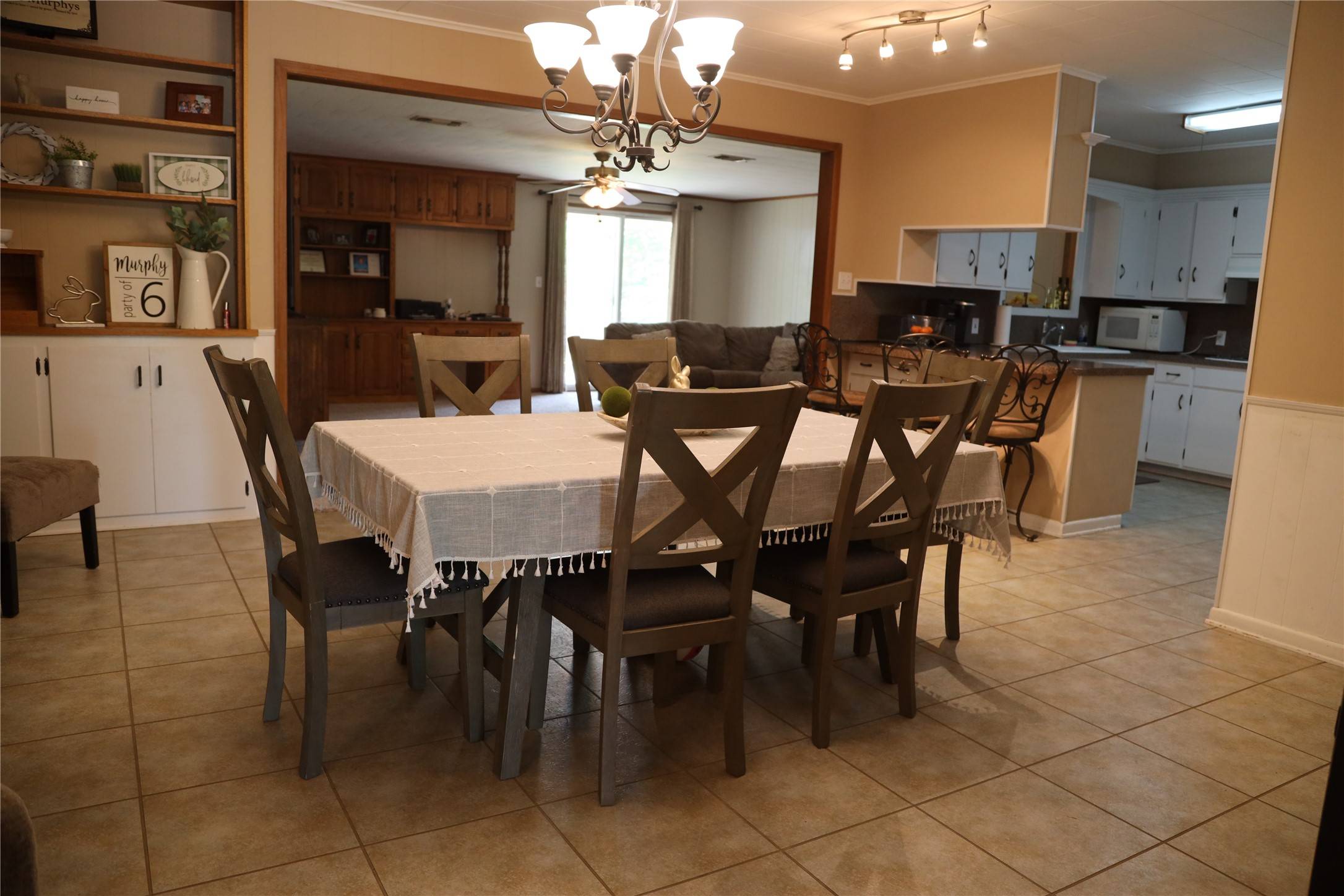 San Saba, TX 76877,1305 W Woodlawn ST