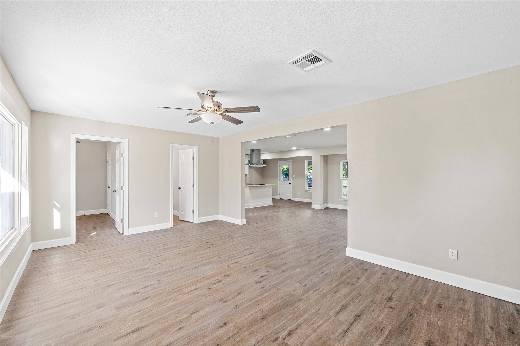 Waco, TX 76704,921 Faulkner LN