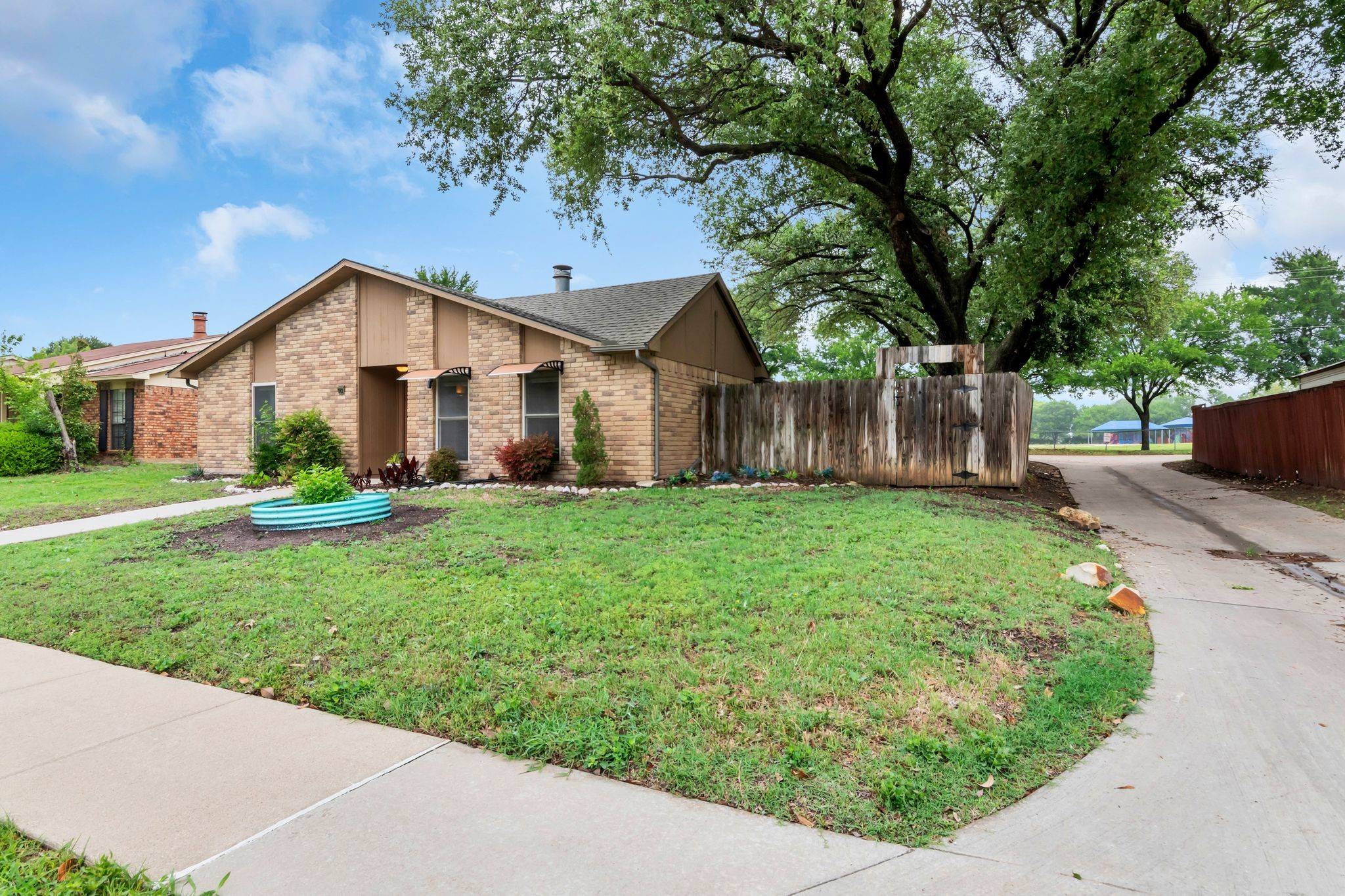 Coppell, TX 75019,542 Shadowcrest LN