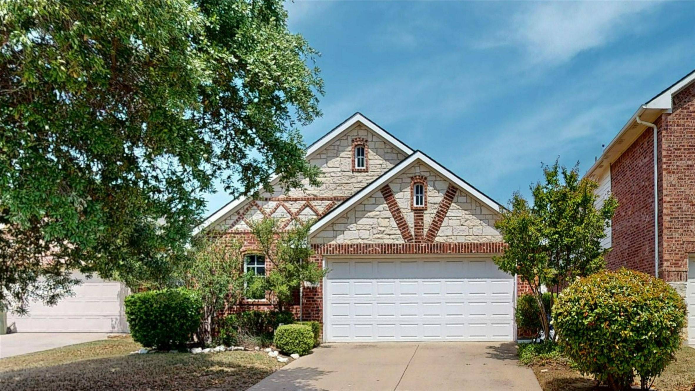 Argyle, TX 76226,320 Clifton CIR