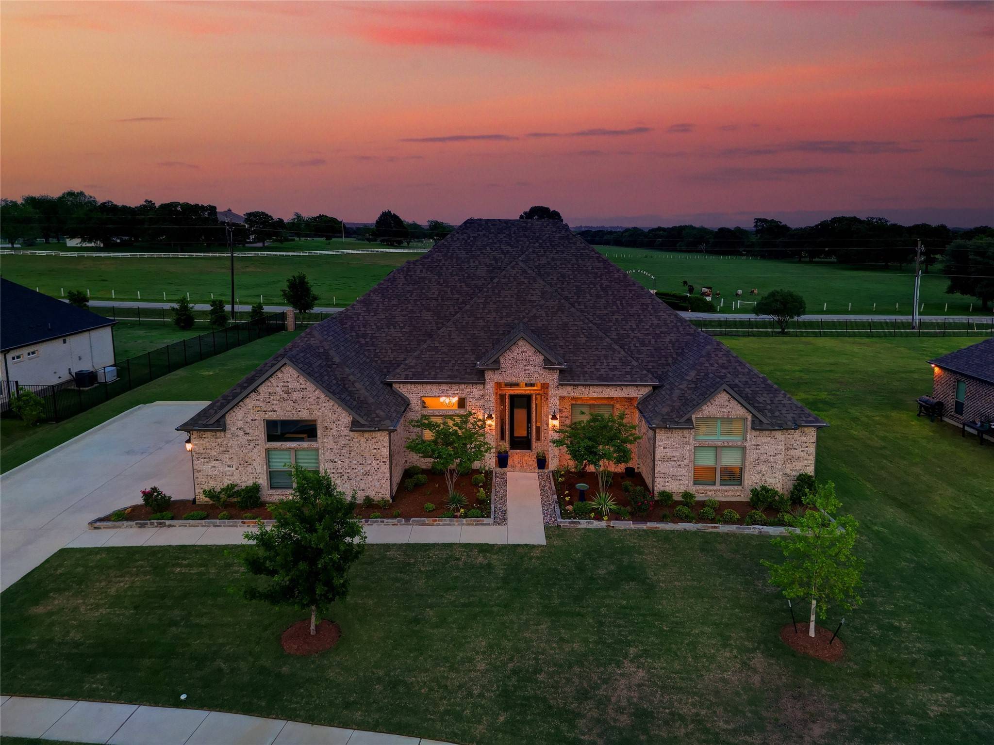 Shady Shores, TX 76208,904 Beckington DR