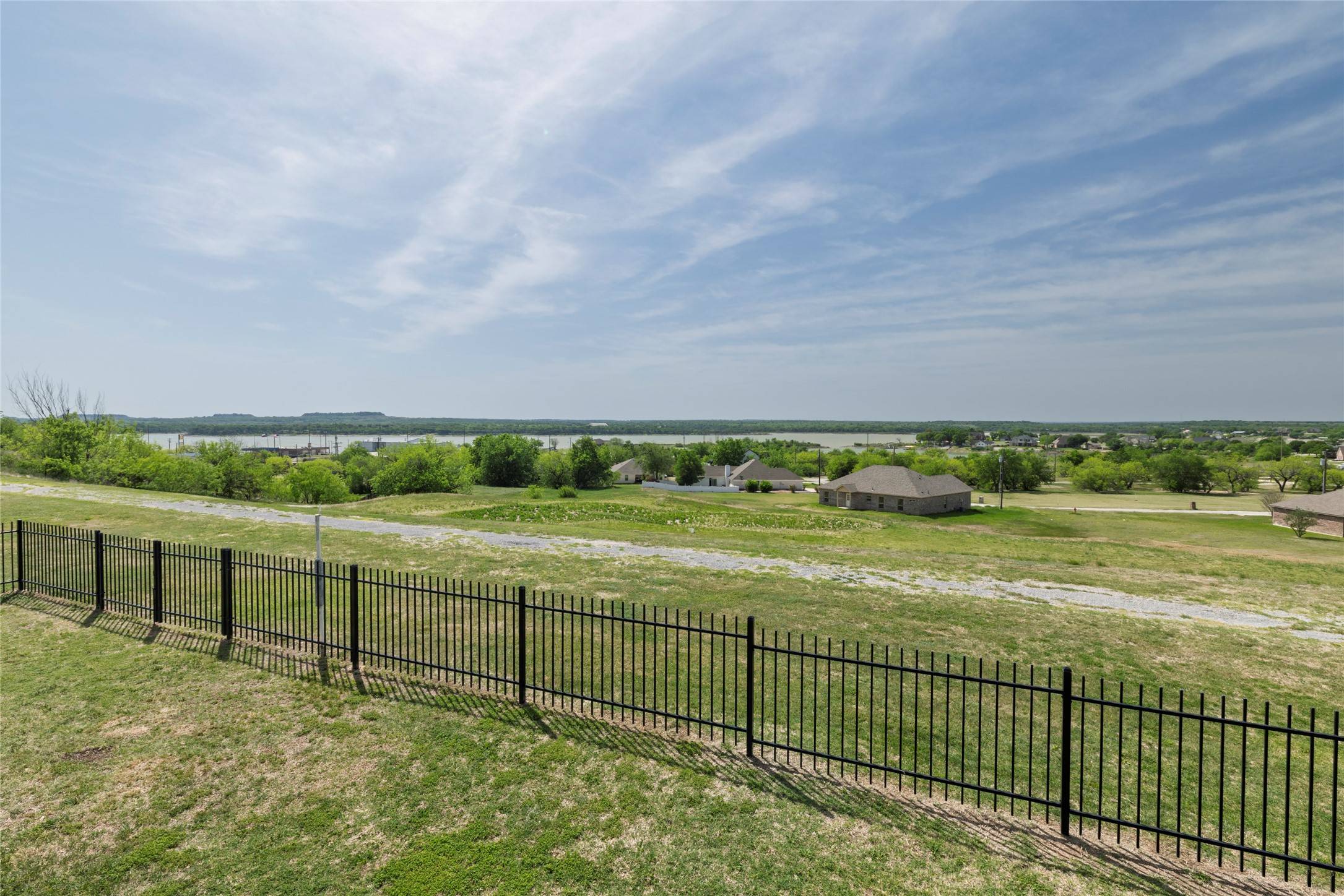 Runaway Bay, TX 76426,105 Lakeview DR