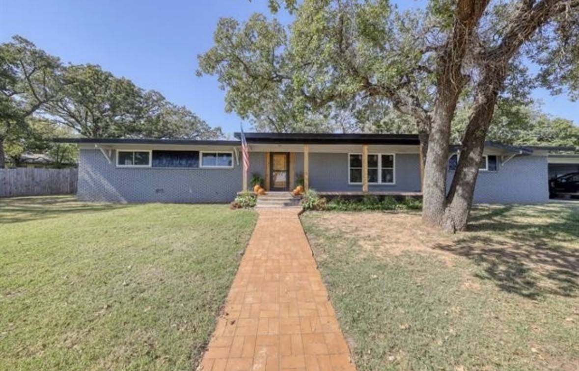 Mineral Wells, TX 76067,1201 NW 6th AVE