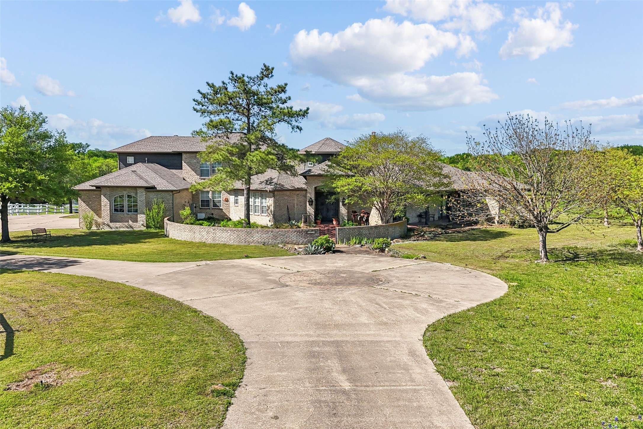Rockwall, TX 75032,868 English RD