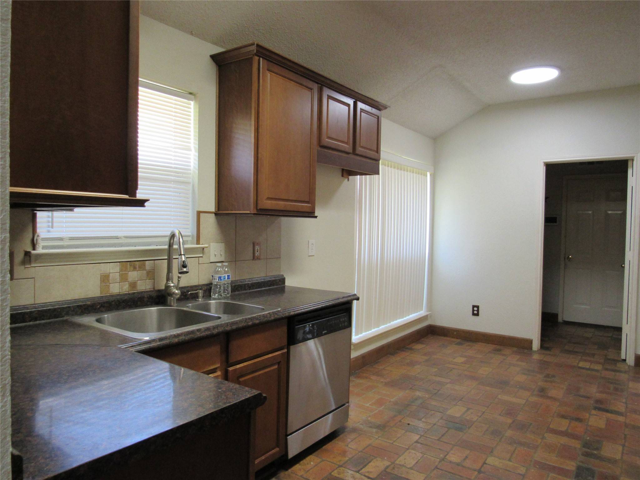 Rowlett, TX 75089,2520 Dandelion LN