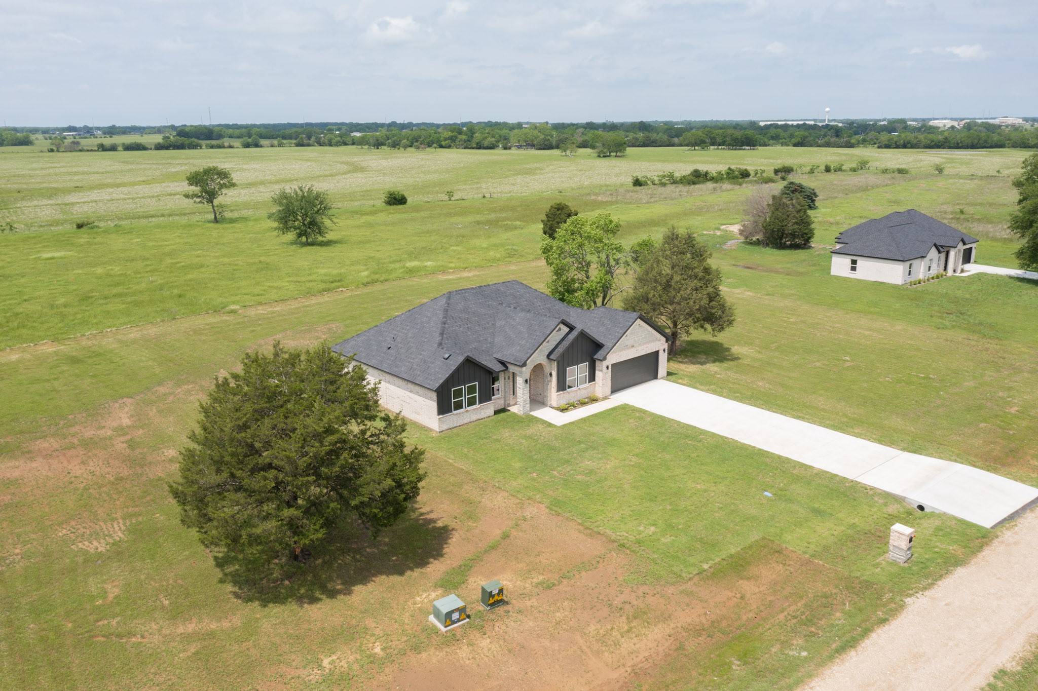 Wills Point, TX 75169,477 Private Road 7413