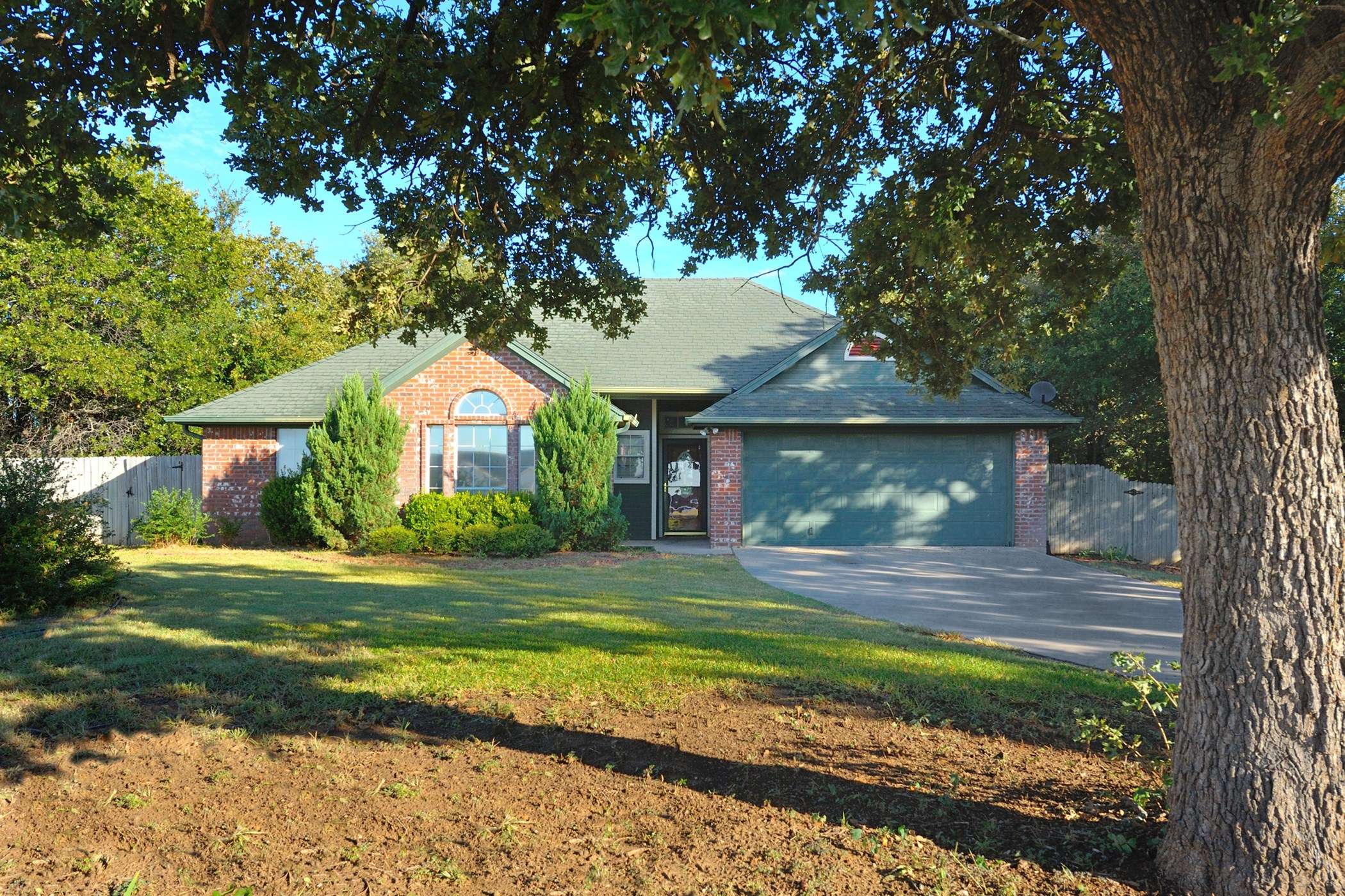 Weatherford, TX 76088,104 Fawn CT