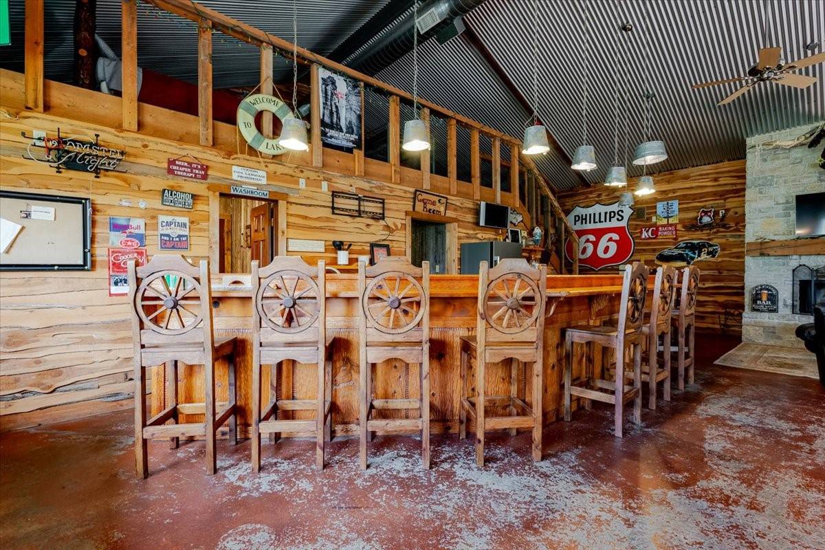 Strawn, TX 76475,5040 Hells Gate LOOP
