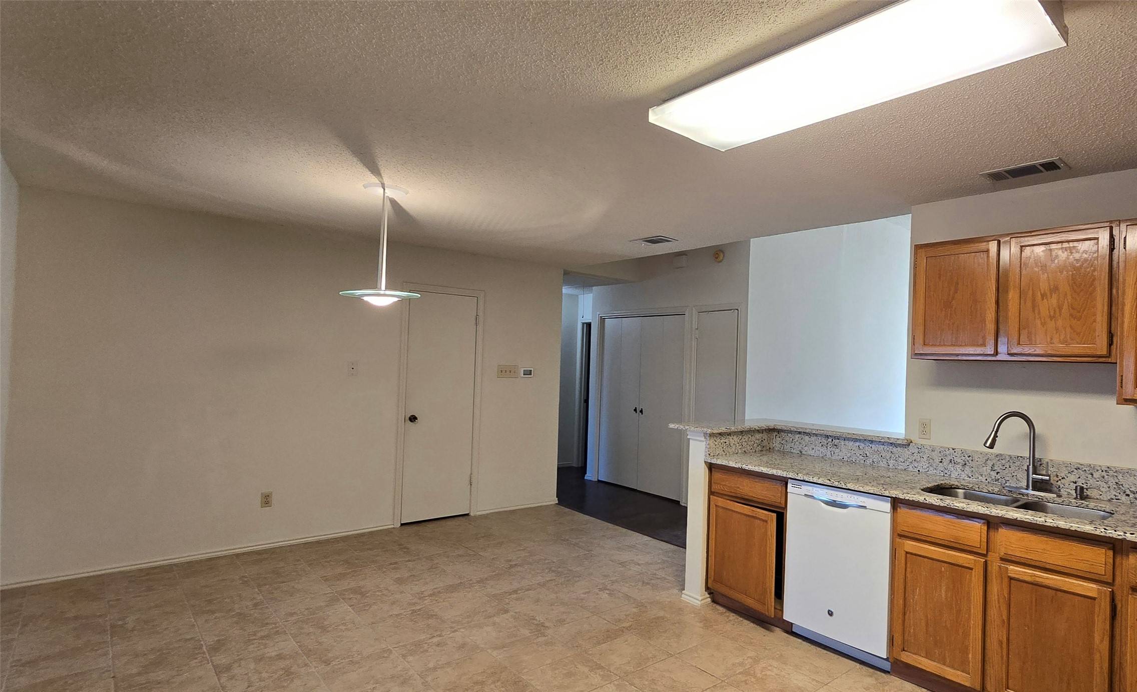 Garland, TX 75040,2224 Limestone LN