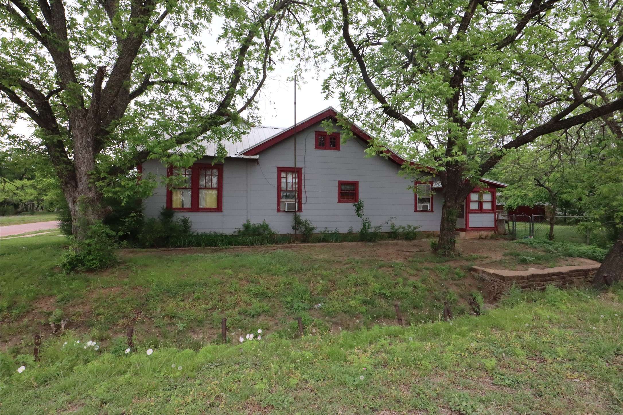Ranger, TX 76470,431 Walnut ST