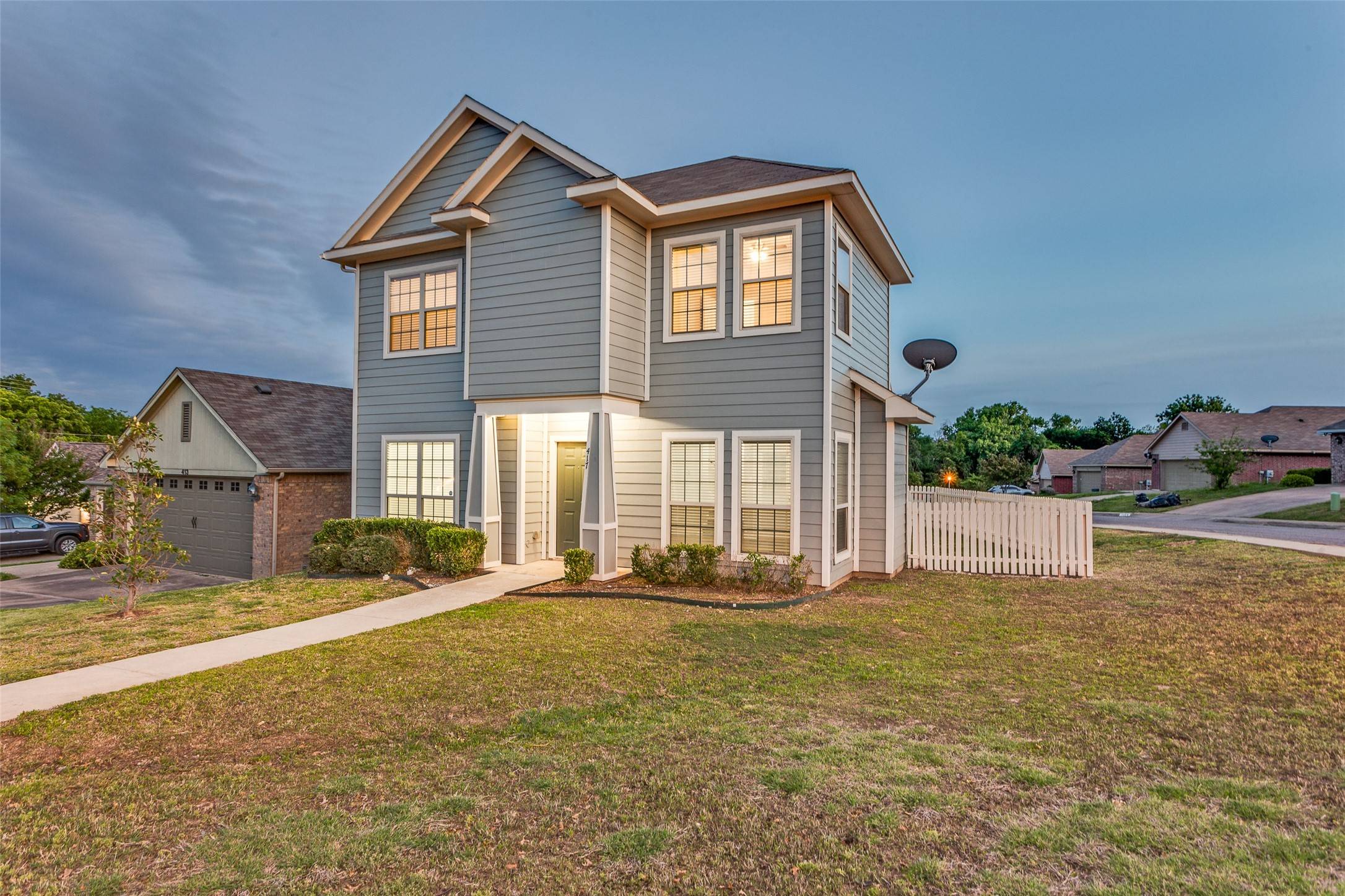Weatherford, TX 76086,417 W Anderson ST
