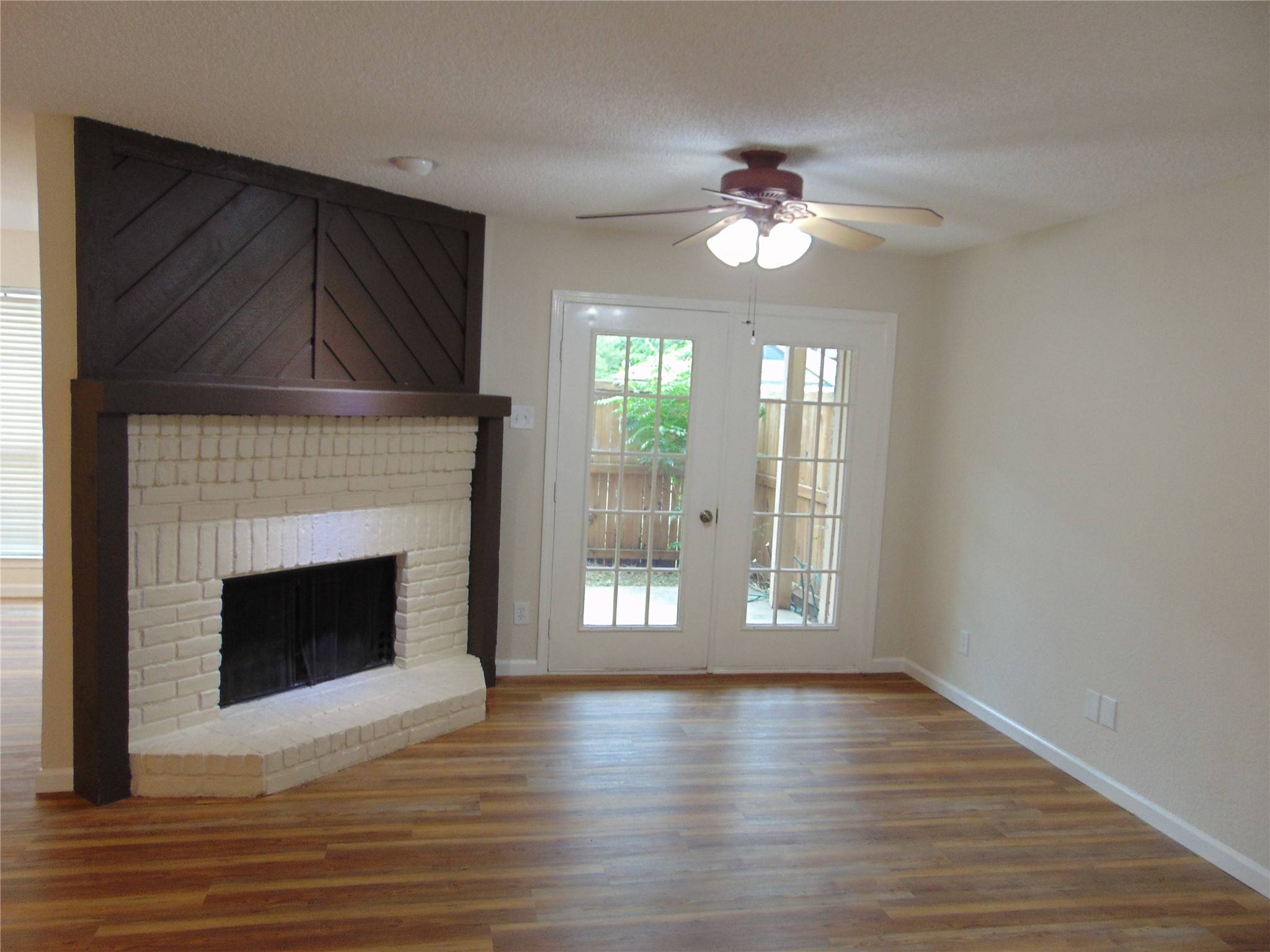 Dallas, TX 75206,5200 Martel AVE #20A