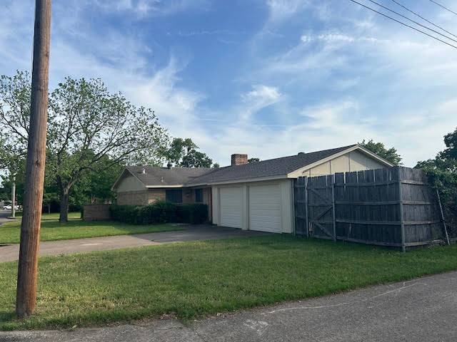 Farmers Branch, TX 75244,3837 Clubway LN
