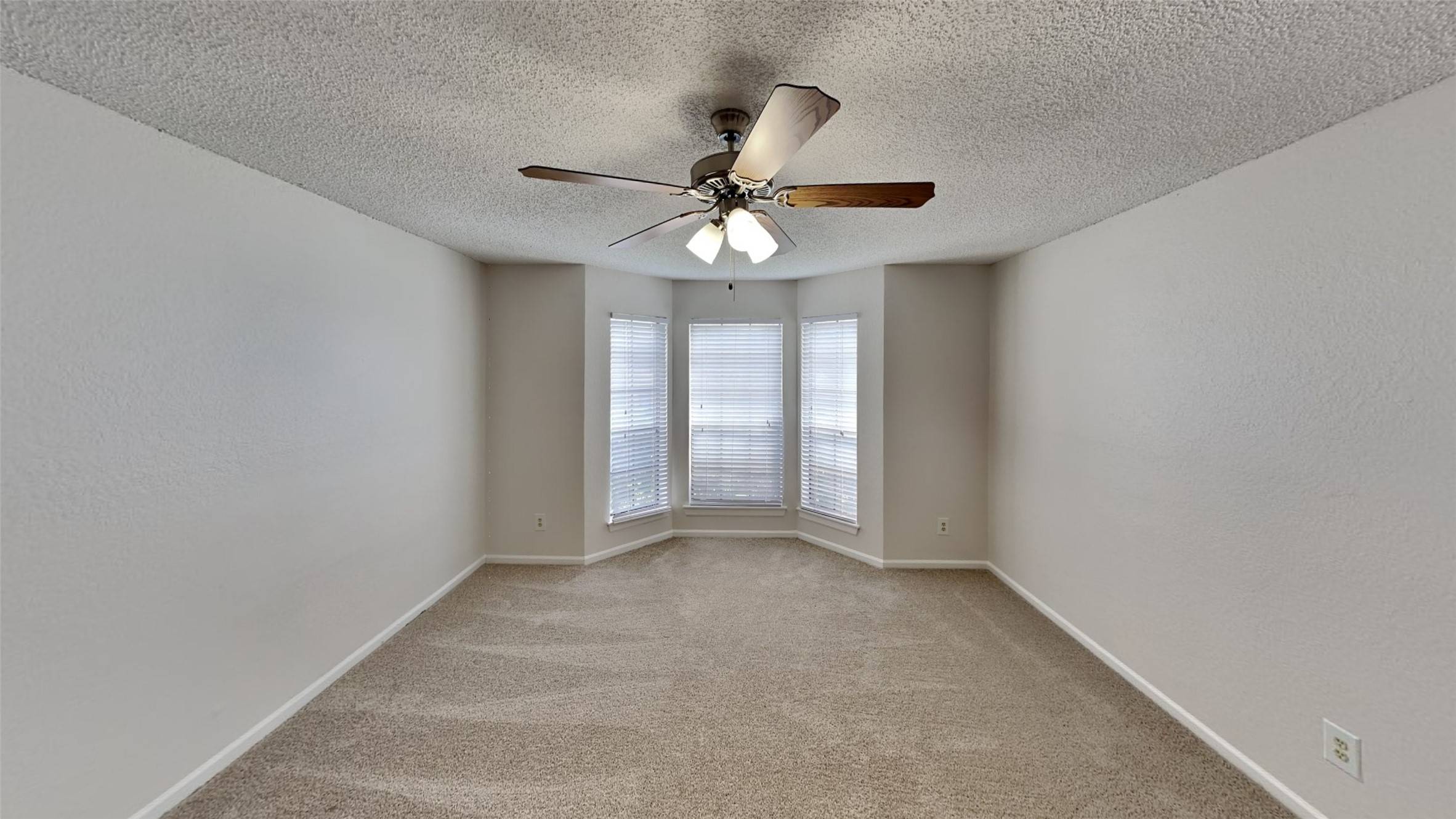 Lewisville, TX 75067,329 Teakwood LN