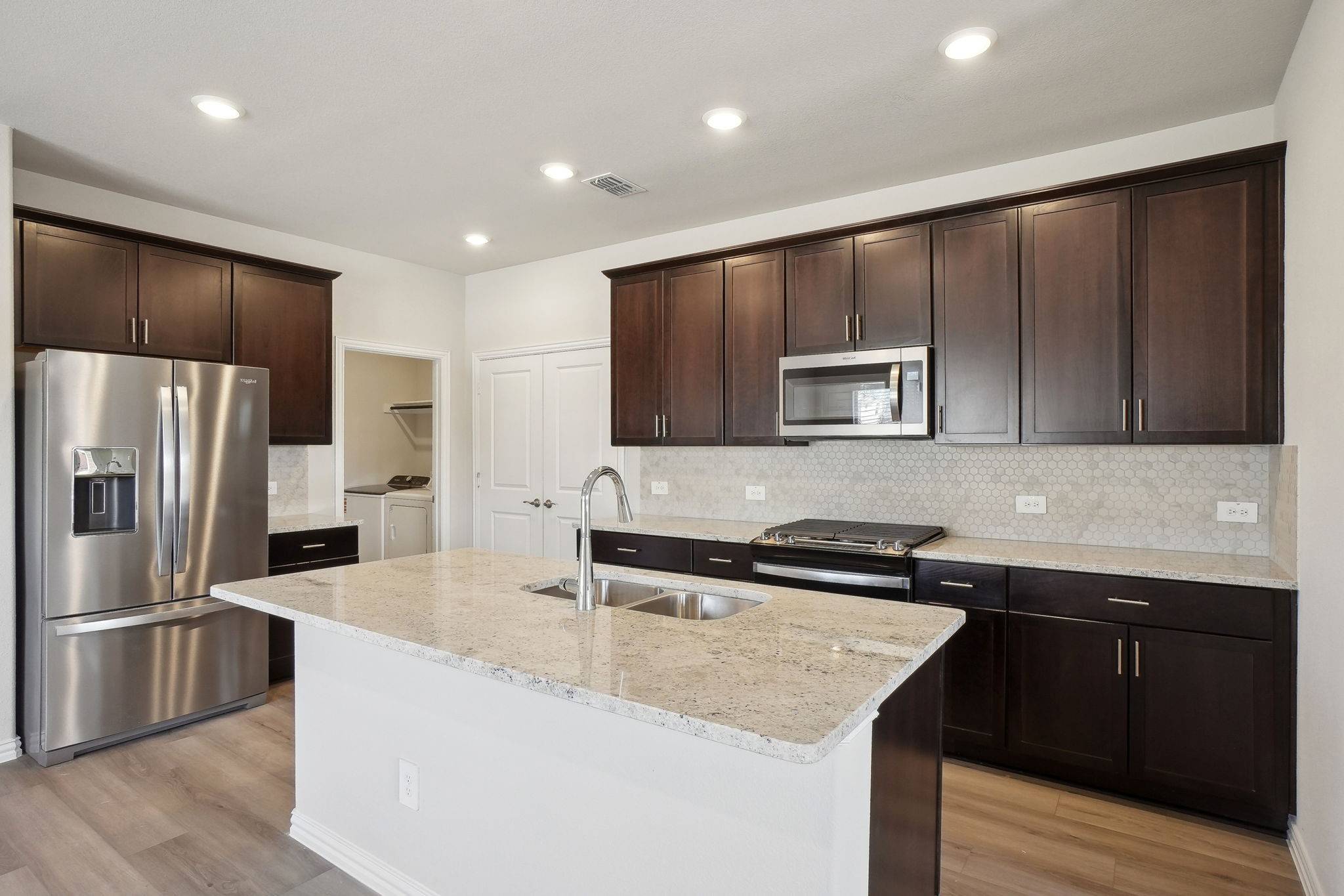 Princeton, TX 75071,3915 Sandstone DR