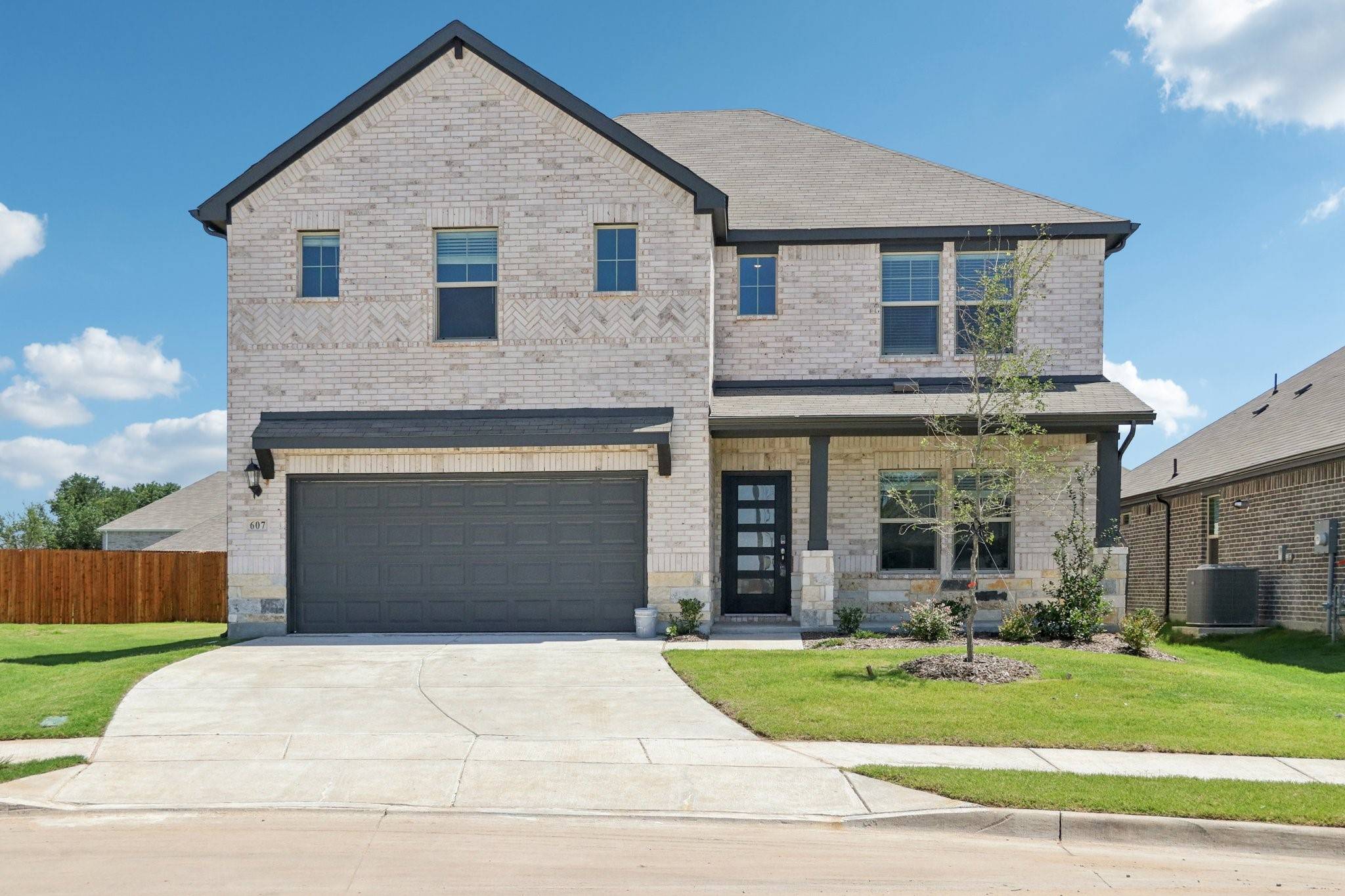 Mckinney, TX 75069,607 Ezra LN