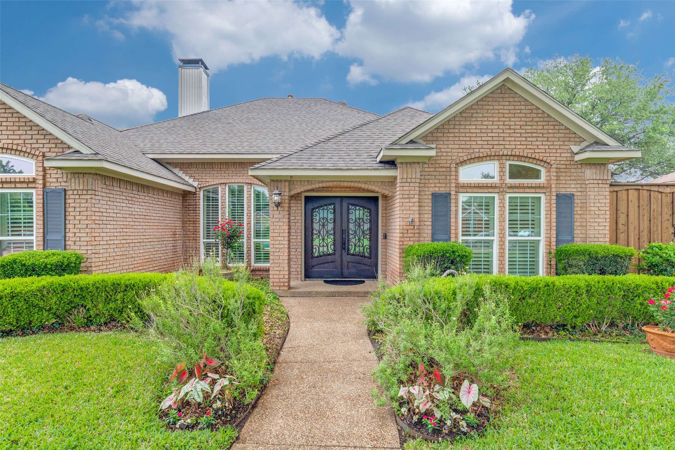 Carrollton, TX 75007,2204 Glascow CT
