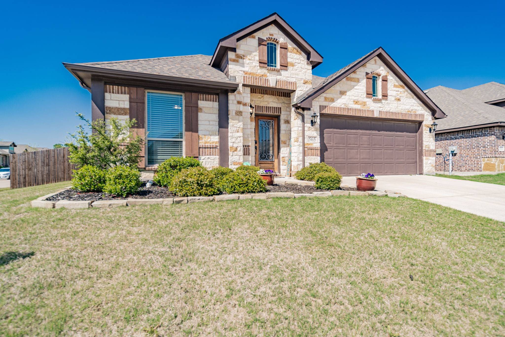 Lavon, TX 75166,565 Willow LN