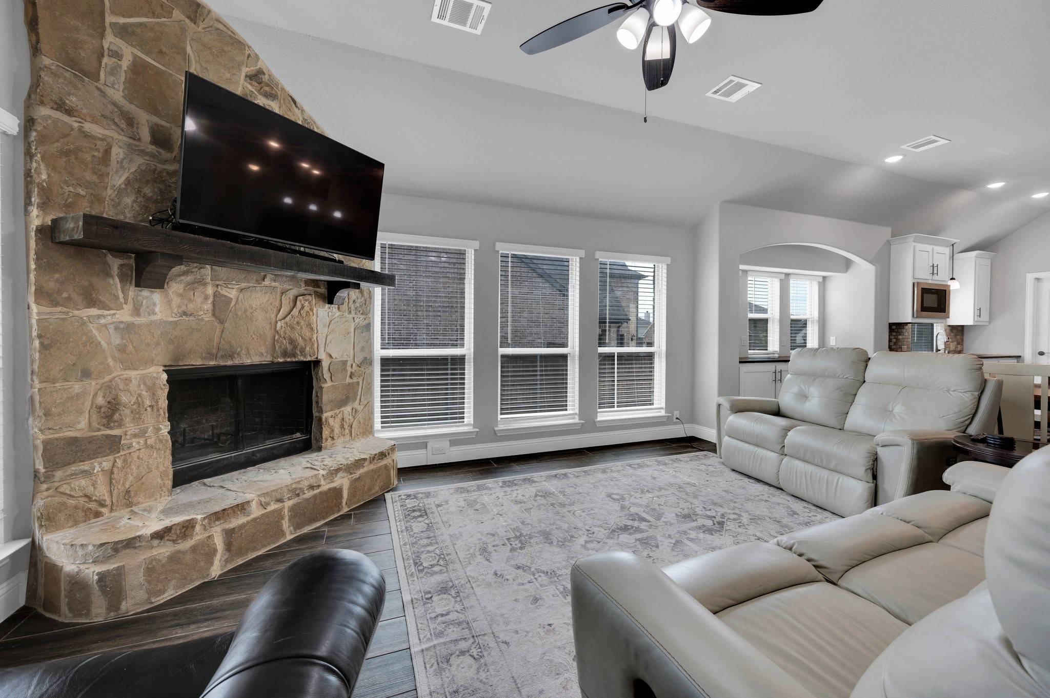 Midlothian, TX 76065,3829 Honey Grove DR