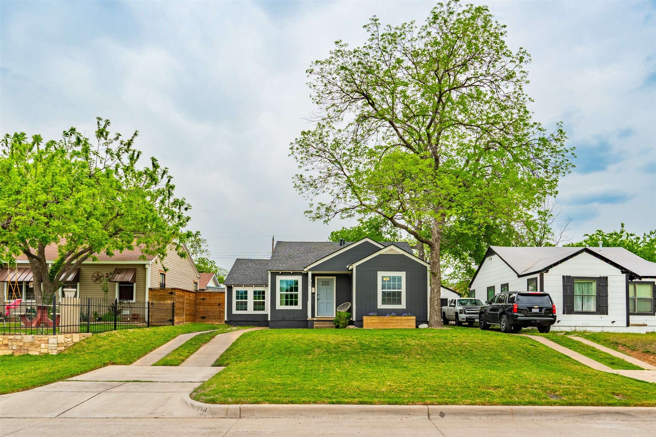 Fort Worth, TX 76107,5024 Curzon AVE