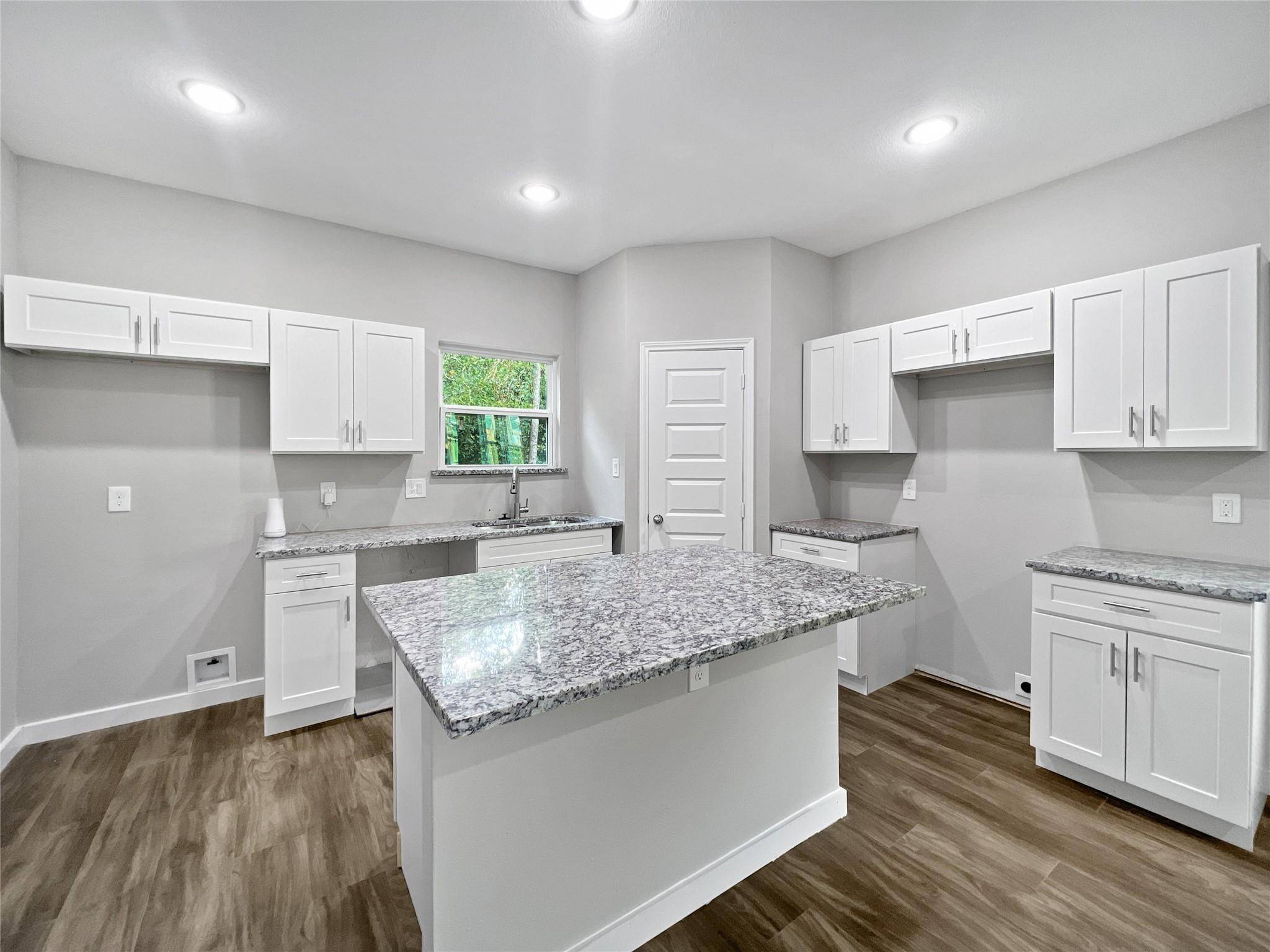Dallas, TX 75215,3943 Coolidge ST