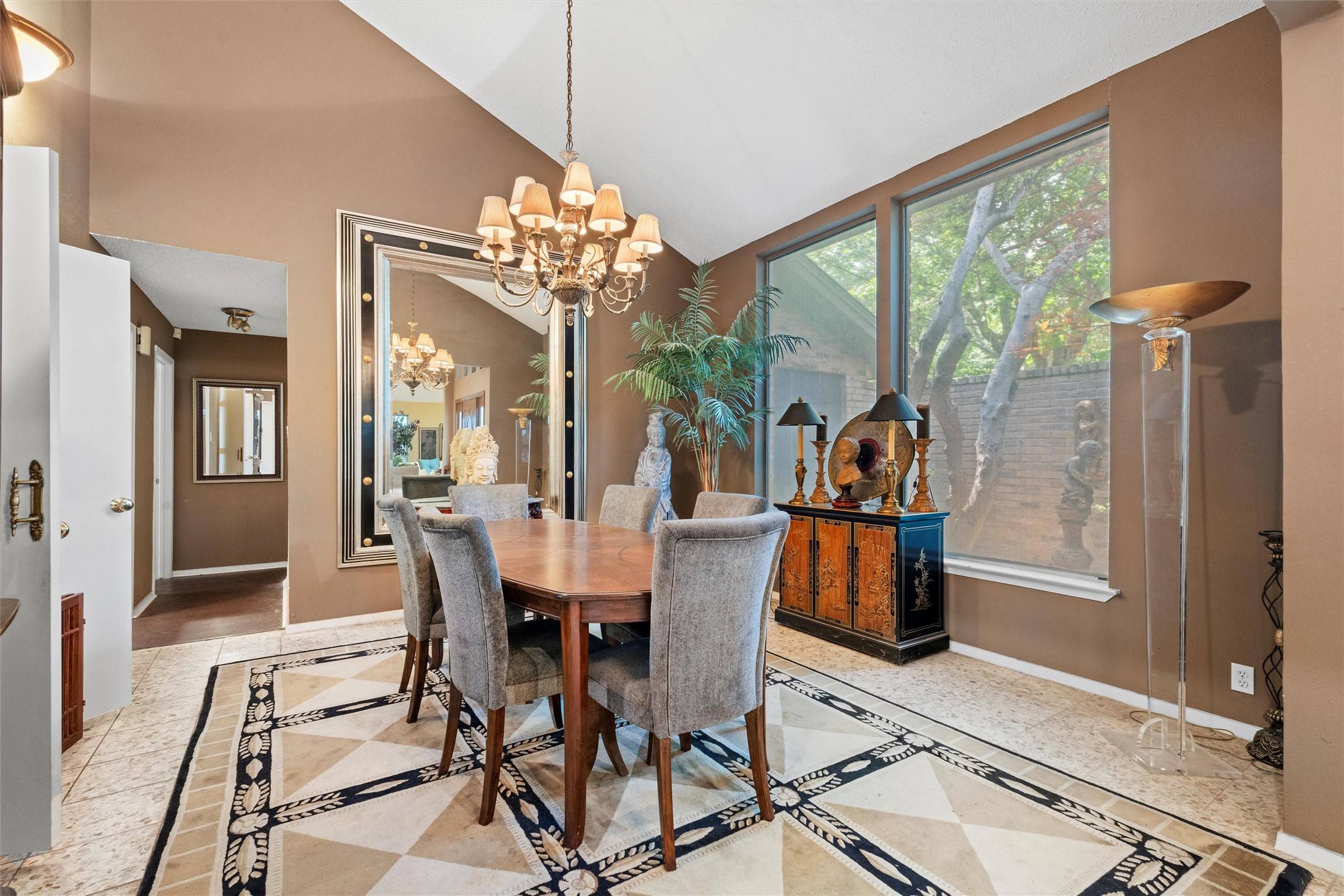 Arlington, TX 76006,2000 Shadow Ridge DR