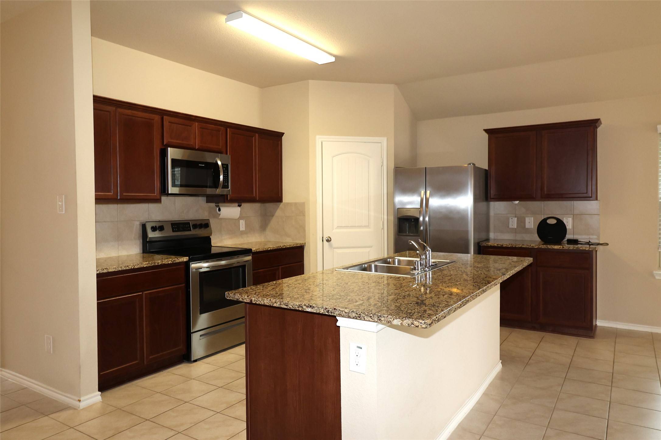 Fate, TX 75189,1078 Sewell DR