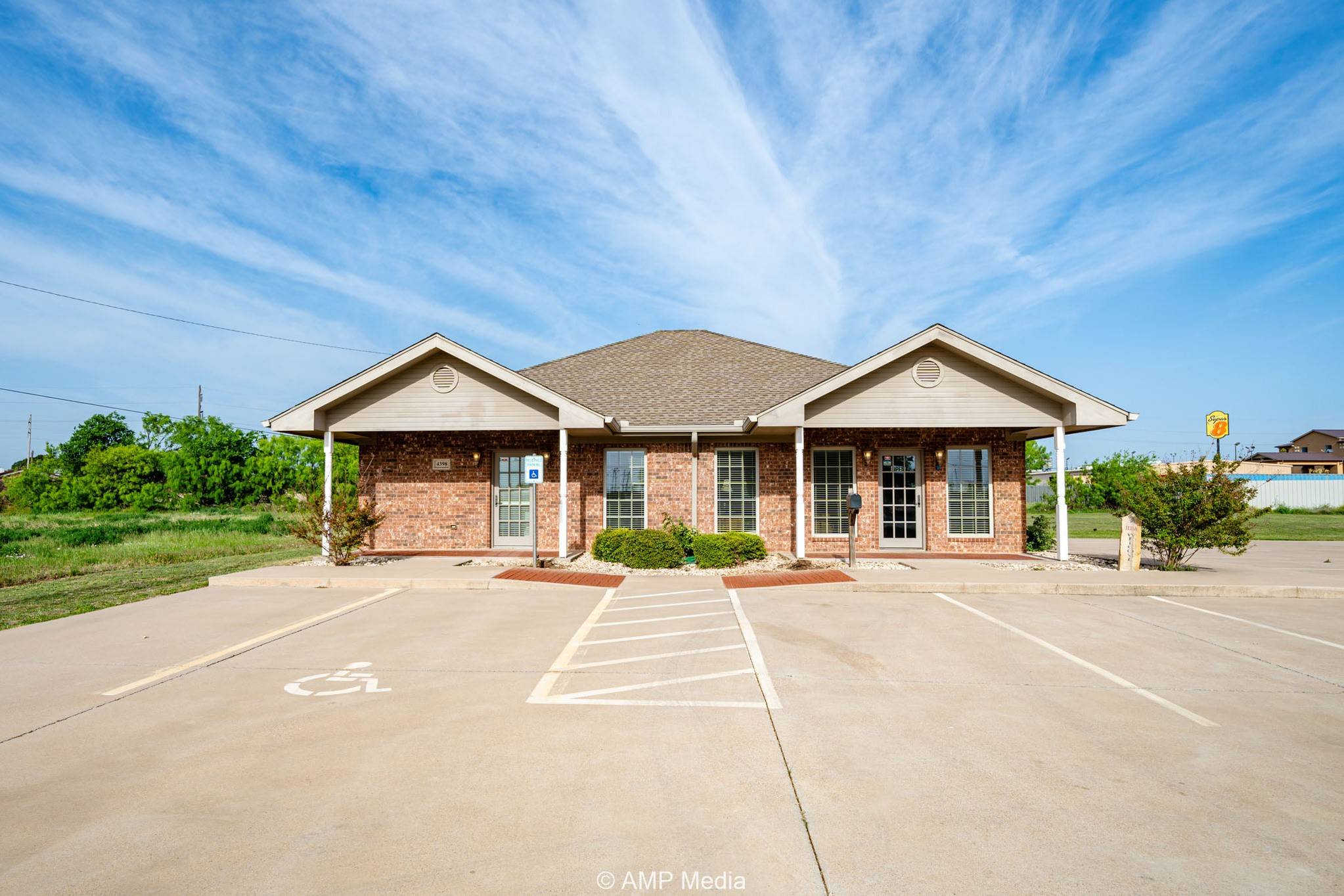 Abilene, TX 79602,4398 Crawford DR