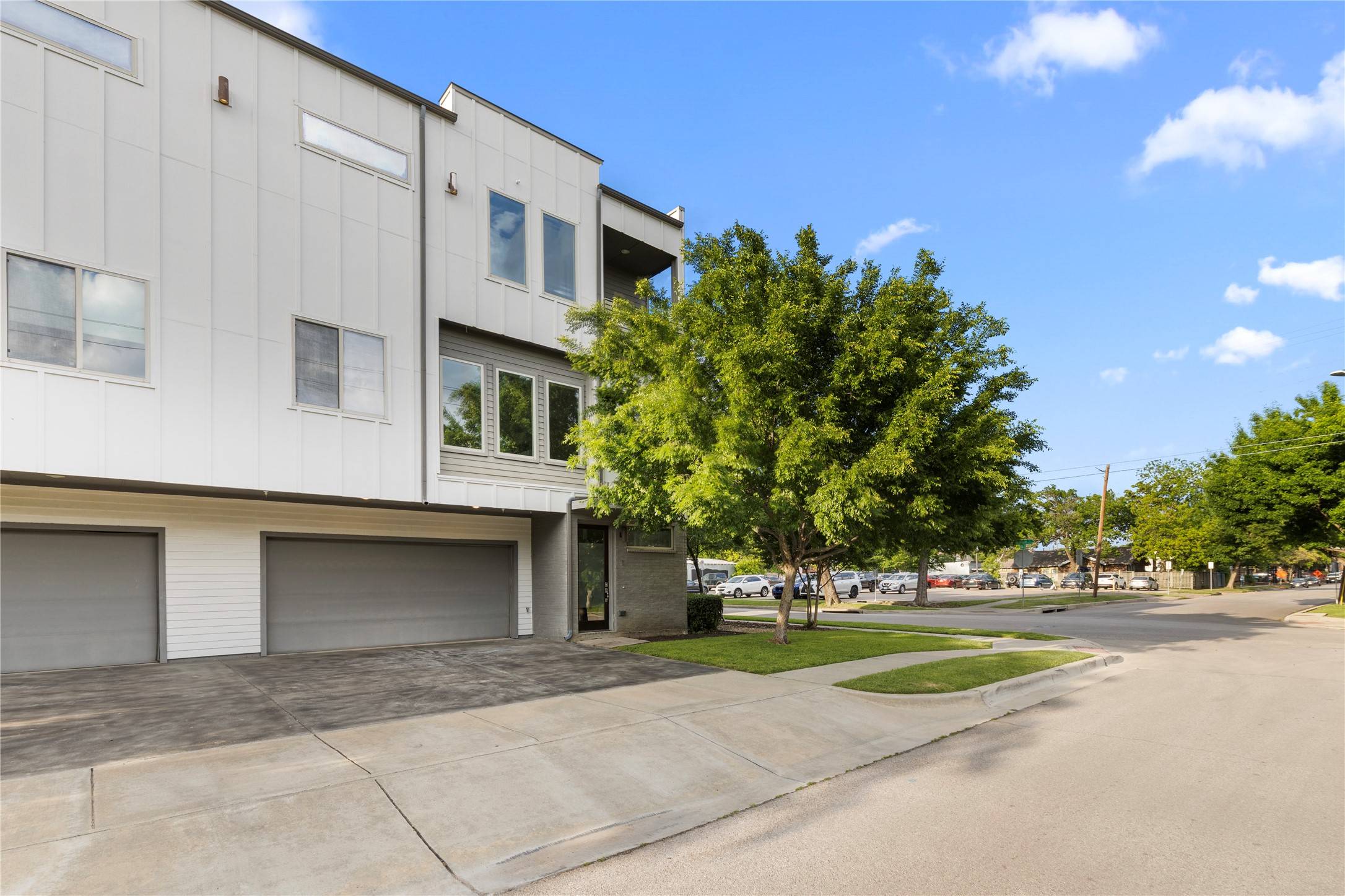 Dallas, TX 75206,5565 Alta AVE #1