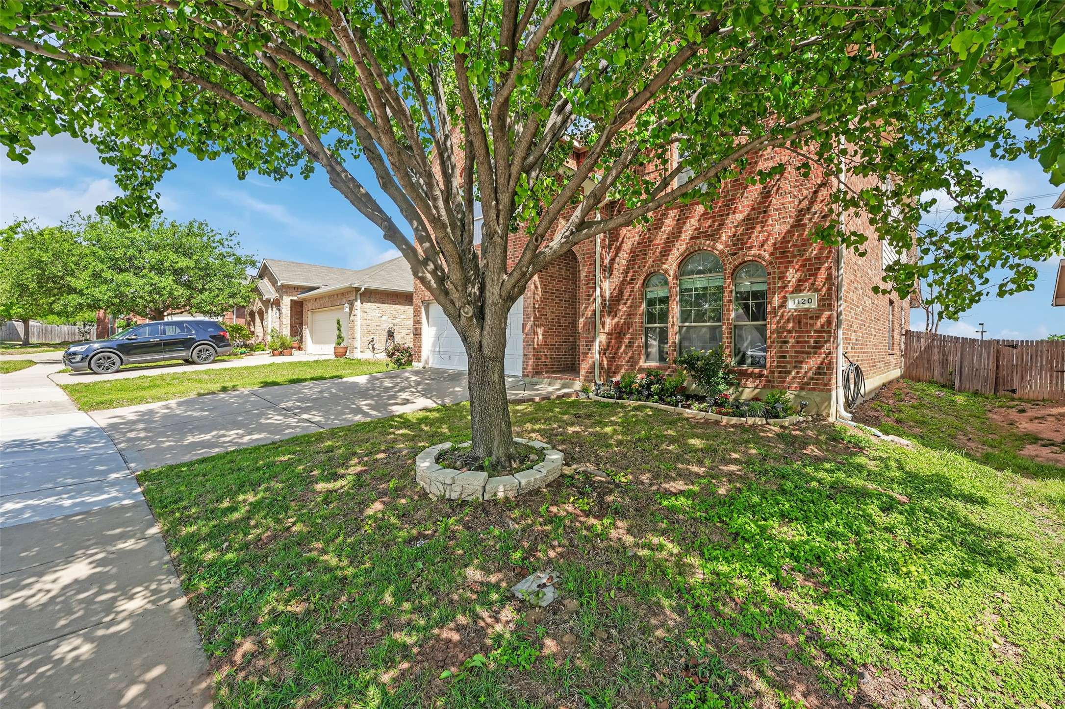 Fort Worth, TX 76134,1120 Sunderland LN