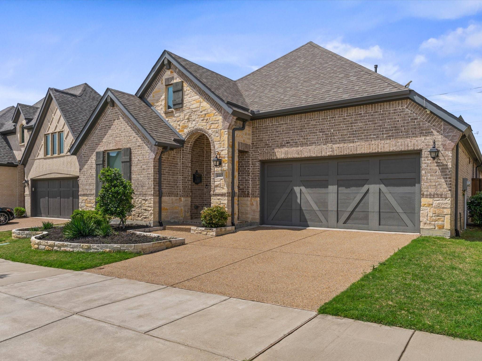 Carrollton, TX 75010,4445 Tall Knight LN