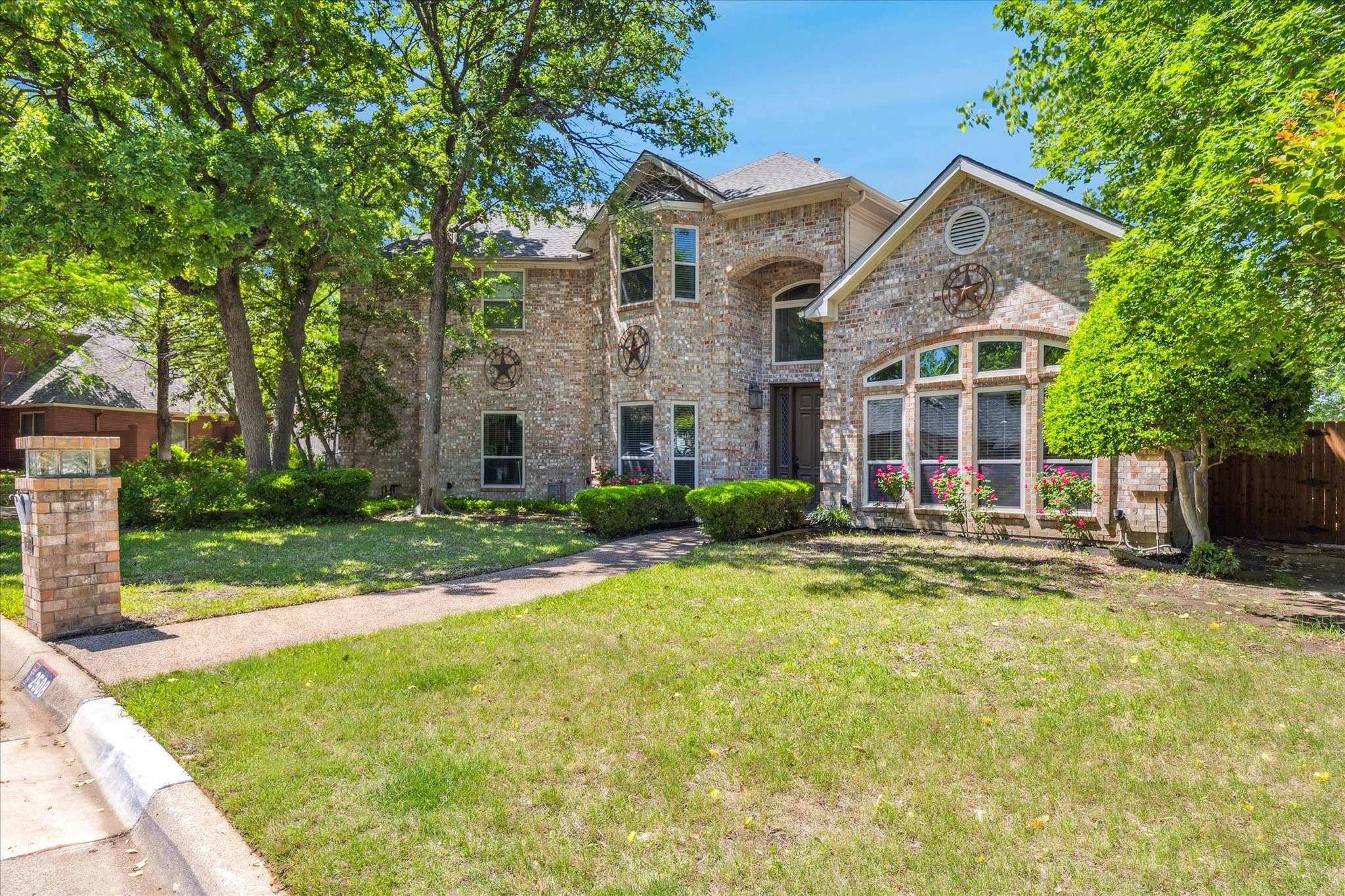 Arlington, TX 76006,2508 Canyon Ridge CT