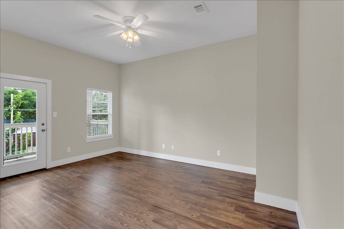 Sherman, TX 75092,357 N Woods ST