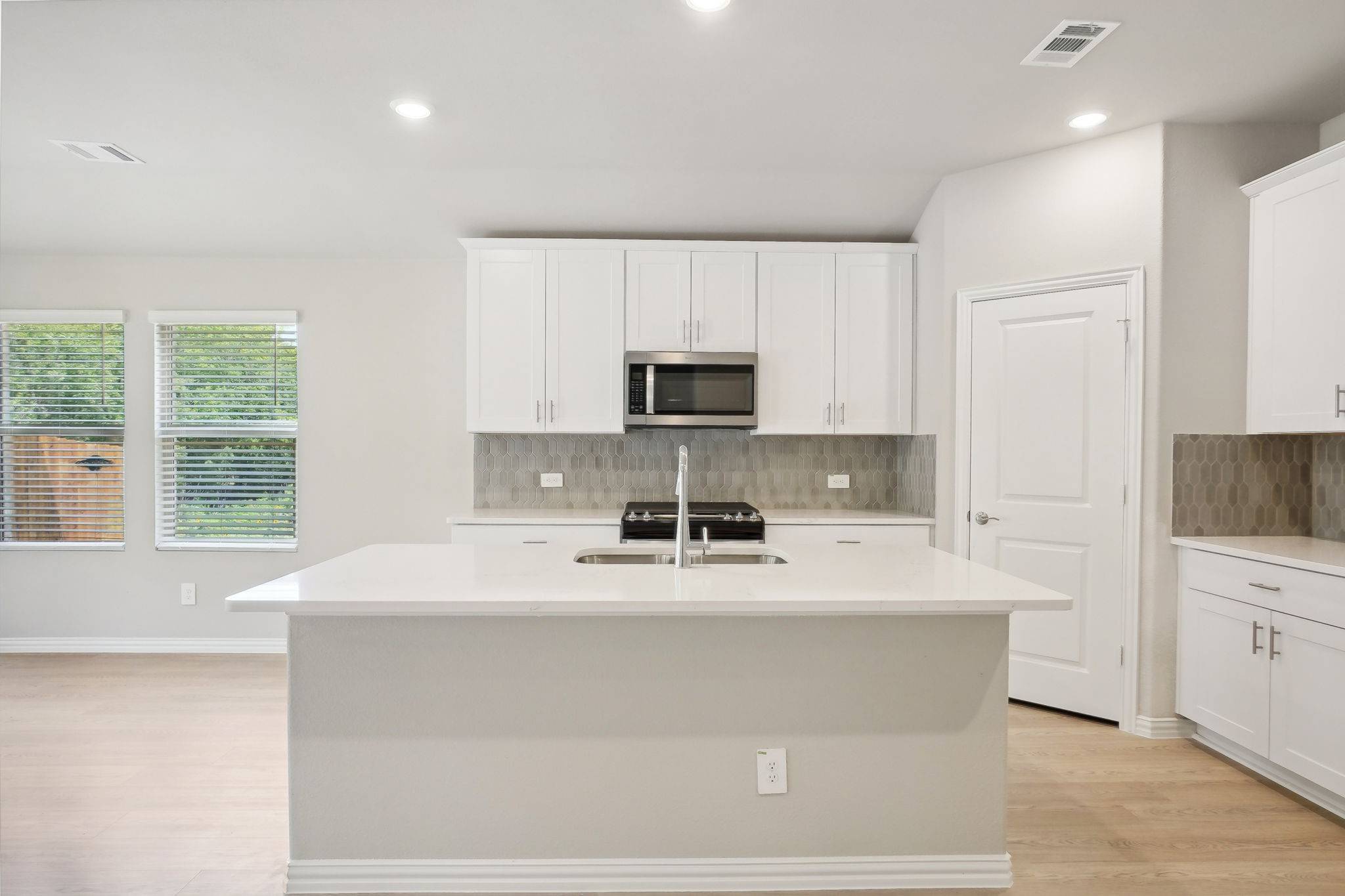 Farmersville, TX 75442,4027 Medina DR