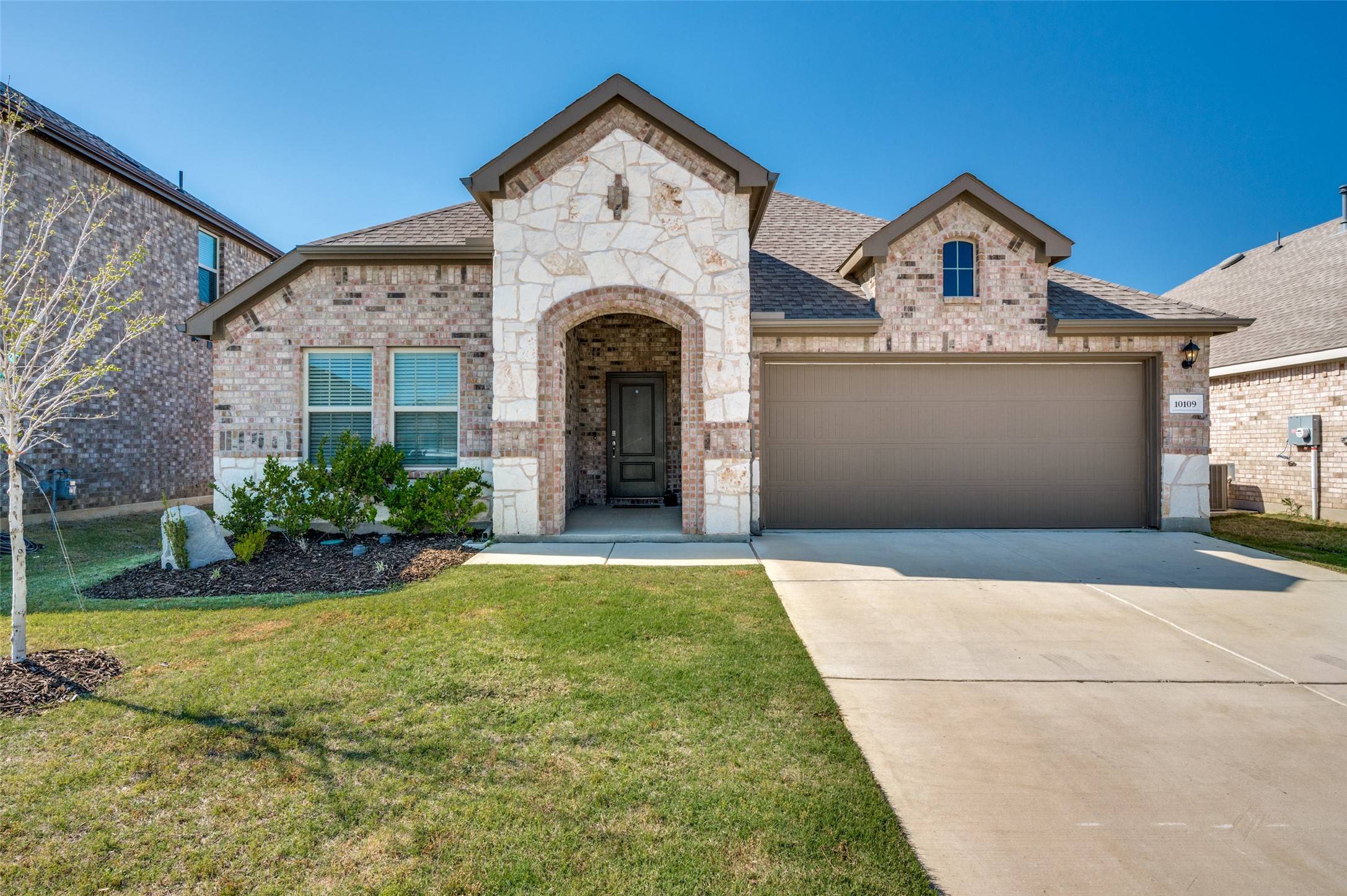 Aubrey, TX 76227,10109 Plumlee LN