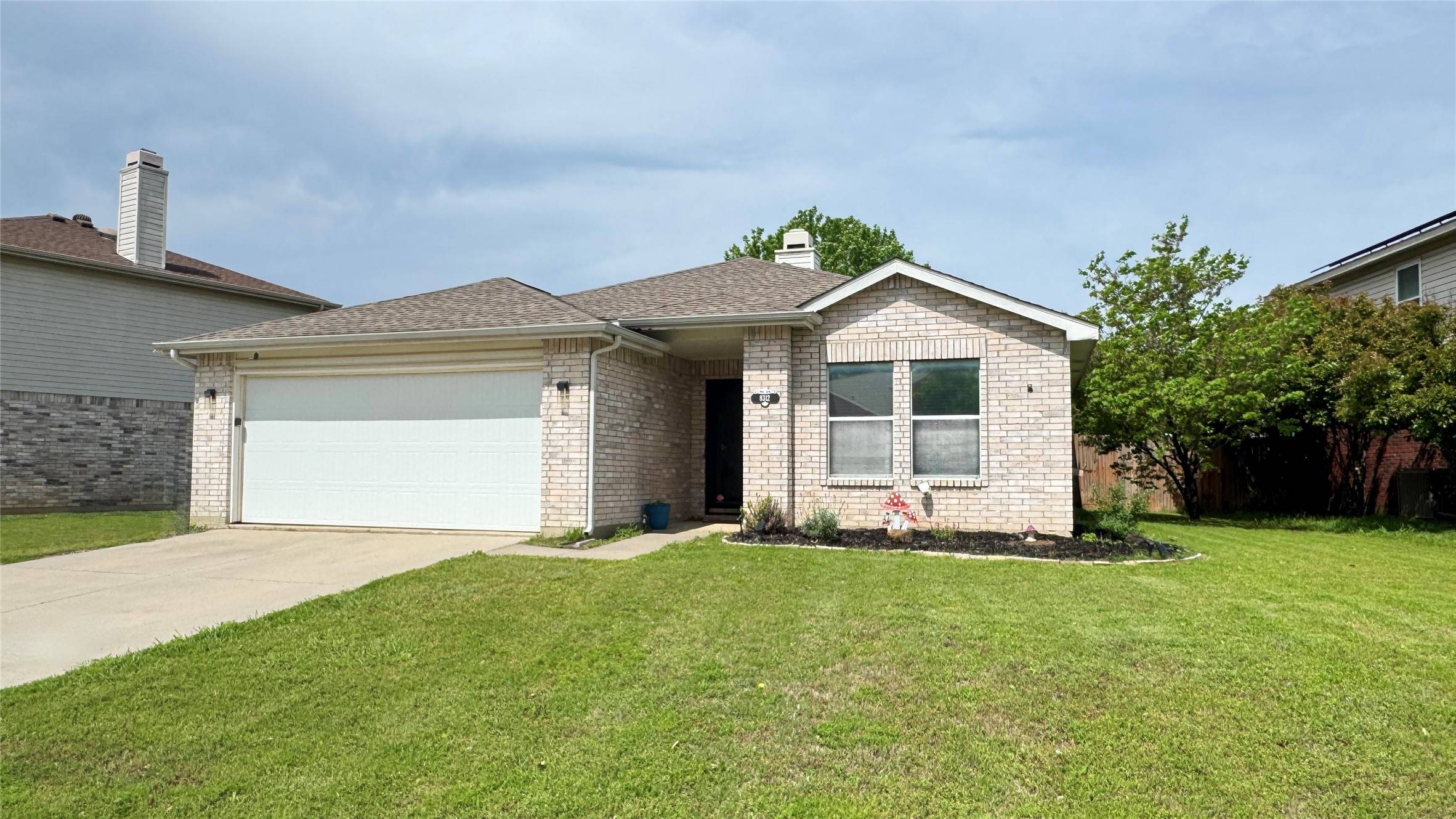 Denton, TX 76210,8312 Serenity WAY