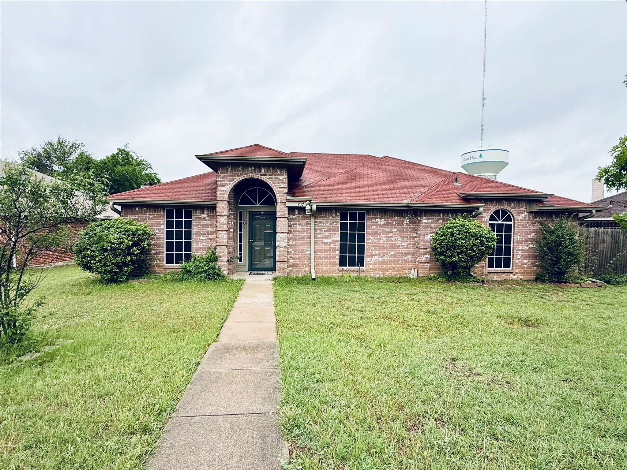 Cedar Hill, TX 75104,707 S Highland DR
