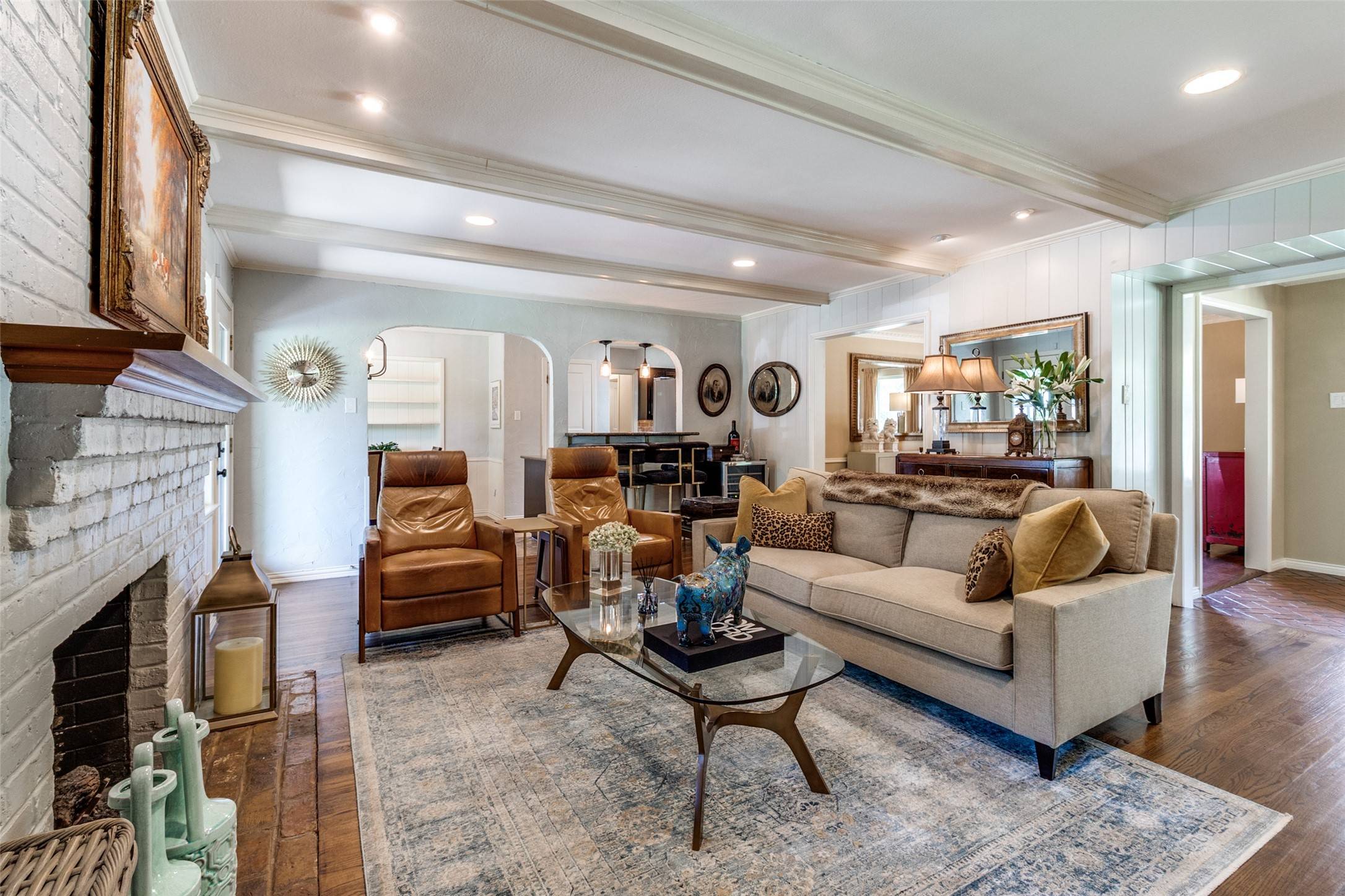 Dallas, TX 75240,6532 Stonebrook CIR