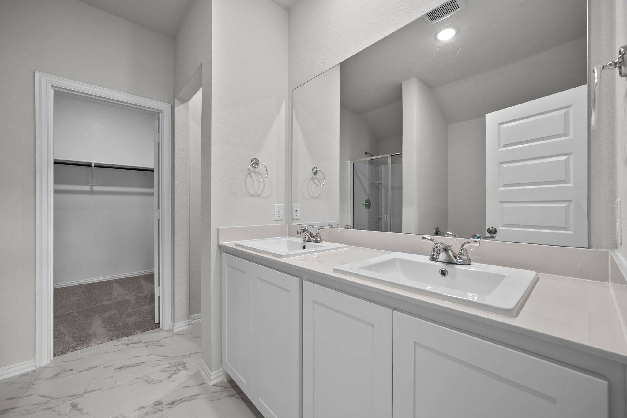 Van Alstyne, TX 75495,515 Forest Haven DR