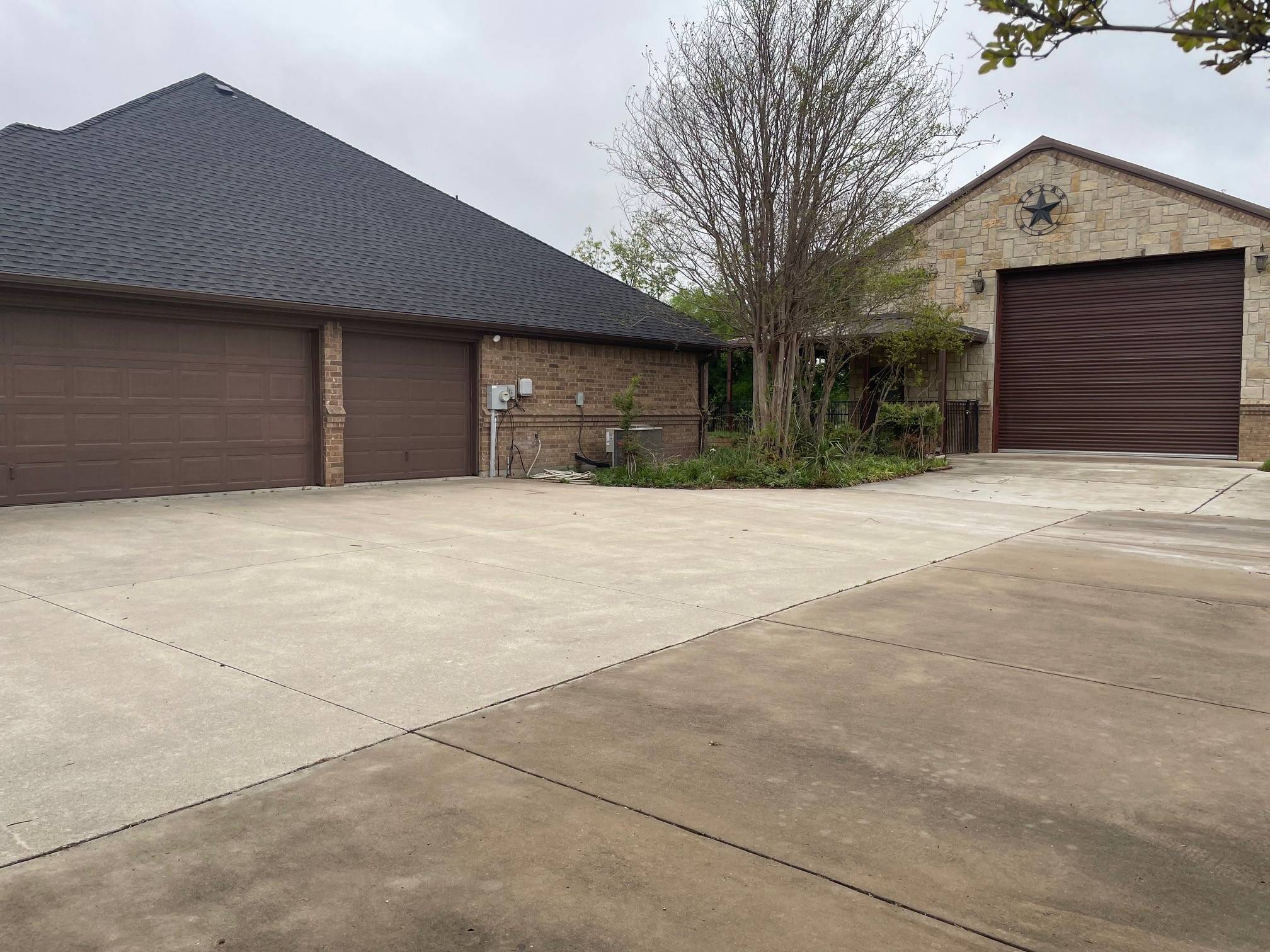 Azle, TX 76020,125 Rattling Antler CT