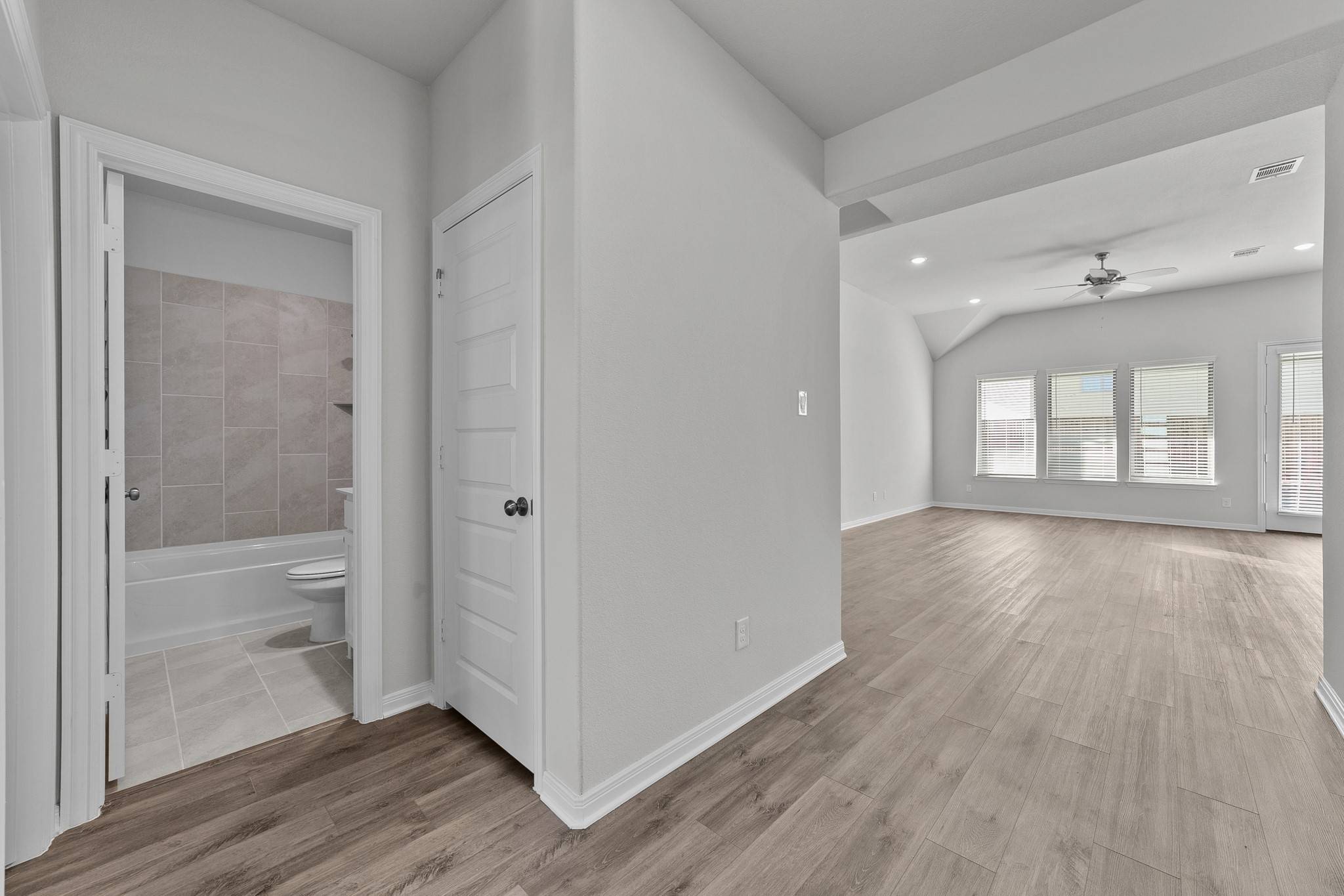 Van Alstyne, TX 75495,609 Bonnie Rose LN