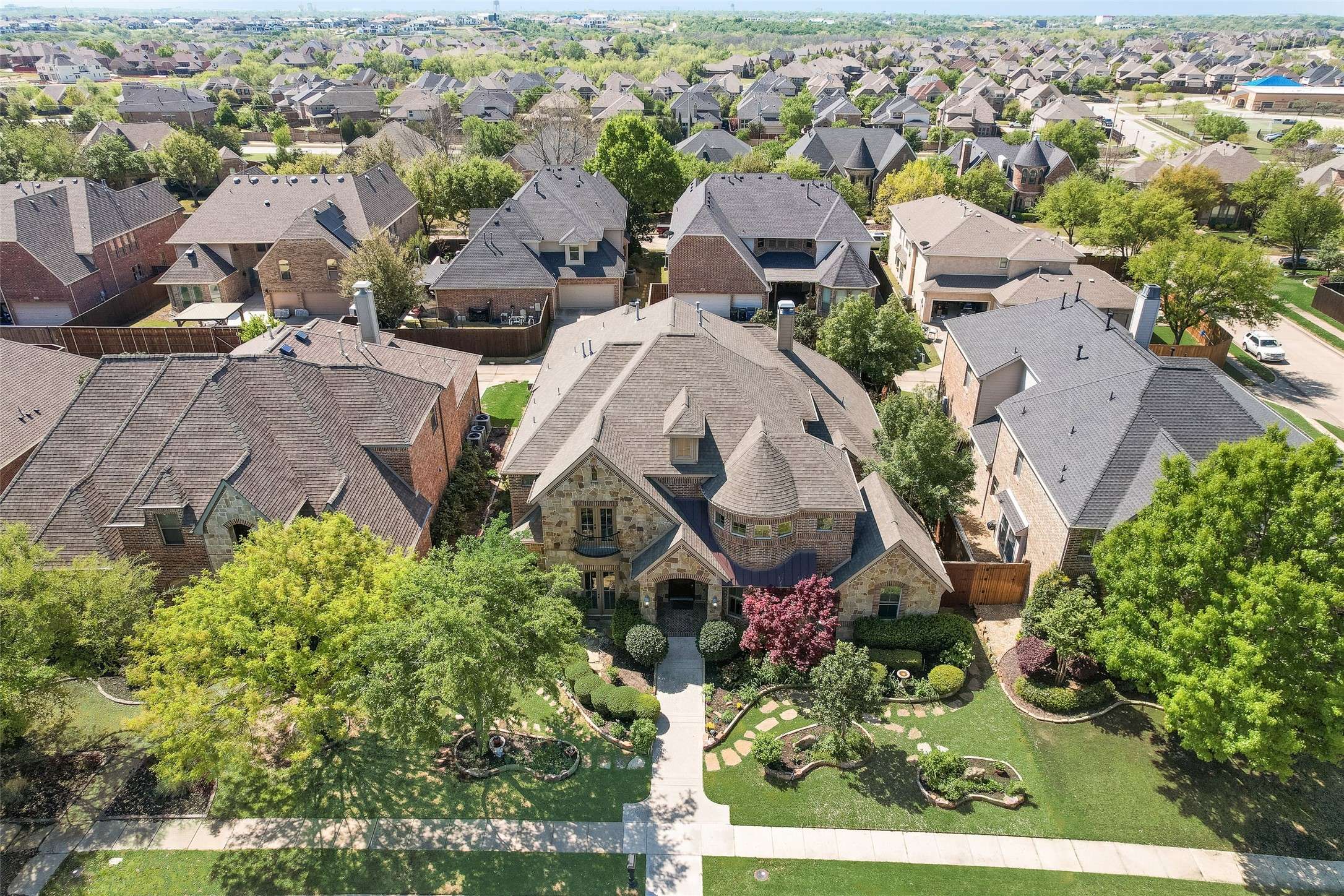 Frisco, TX 75036,1233 Deer Lake DR
